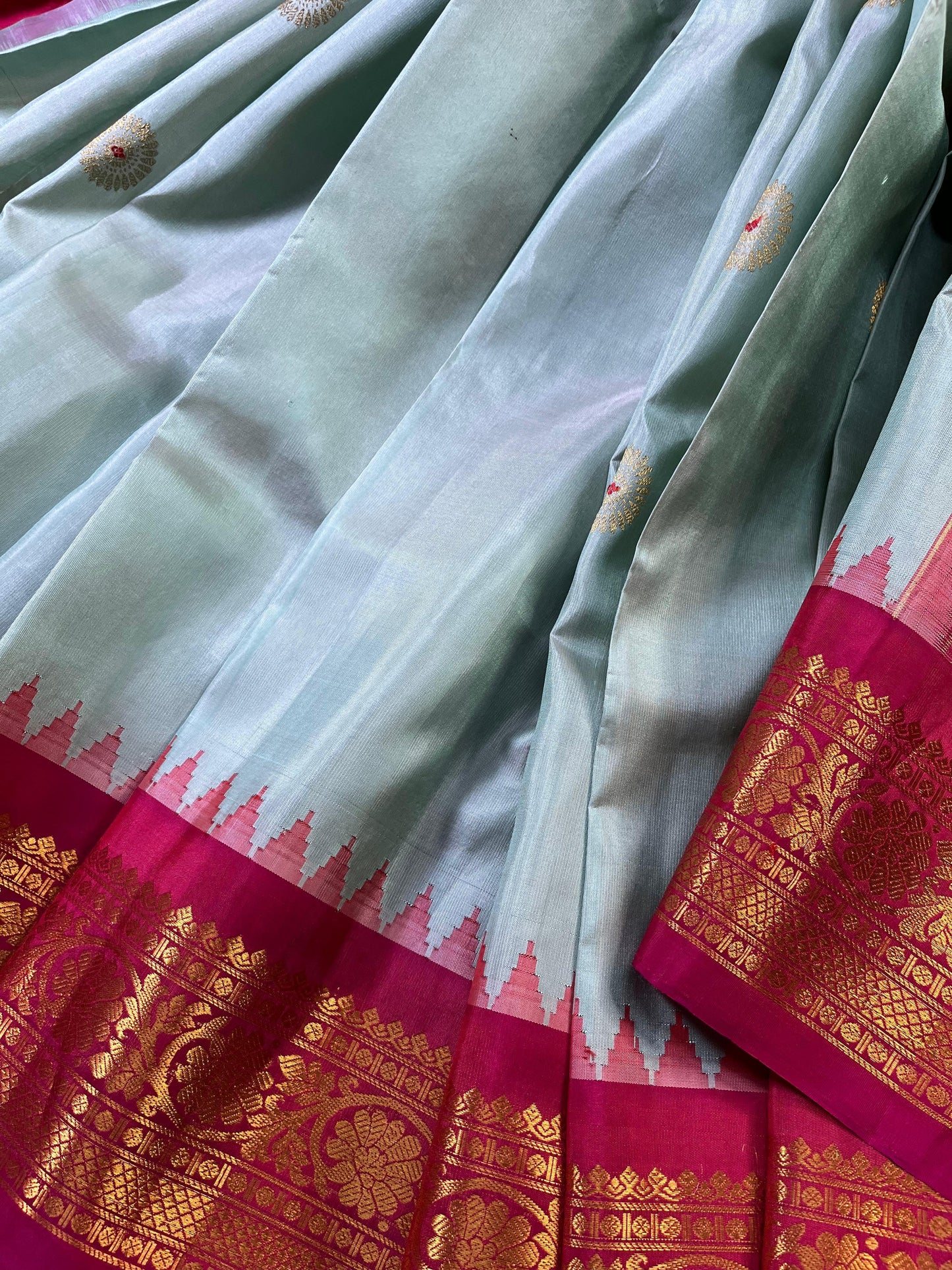 ICE BLUE SILK PURE HANDLOOM GADWAL SAREE