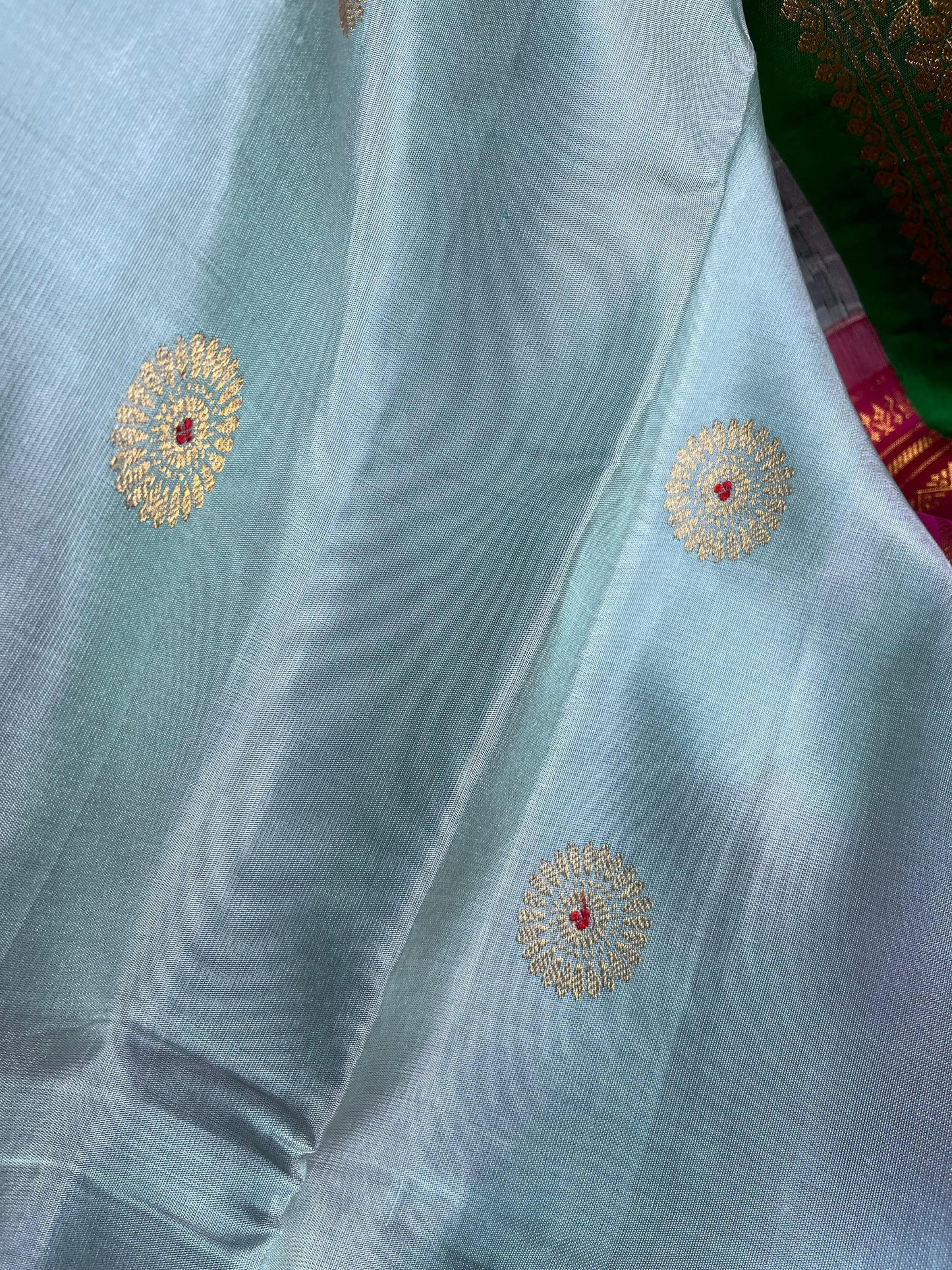 ICE BLUE SILK PURE HANDLOOM GADWAL SAREE