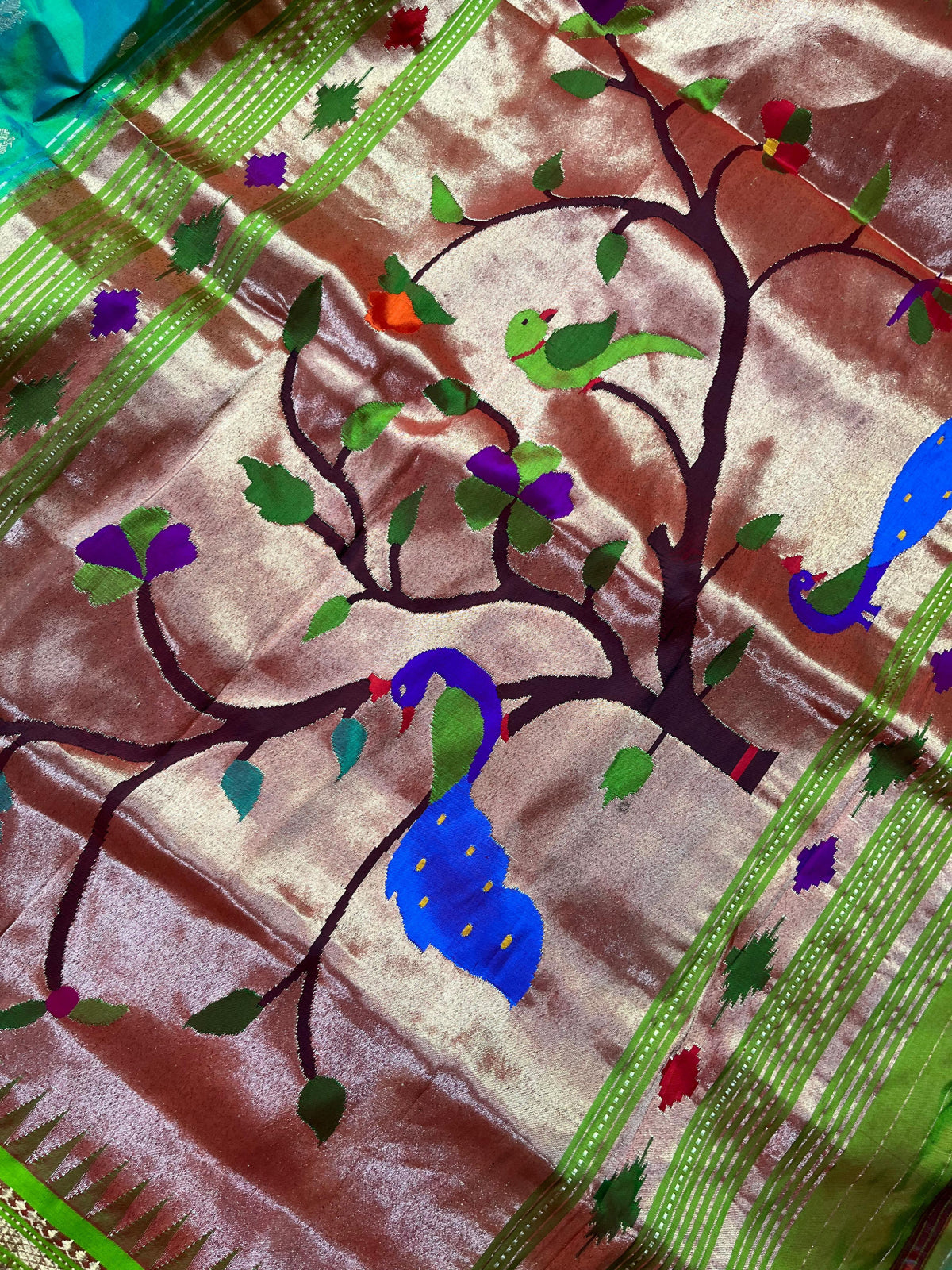 TWO TONE GREEN SILK PURE HANDLOOM PAITHANI SAREE