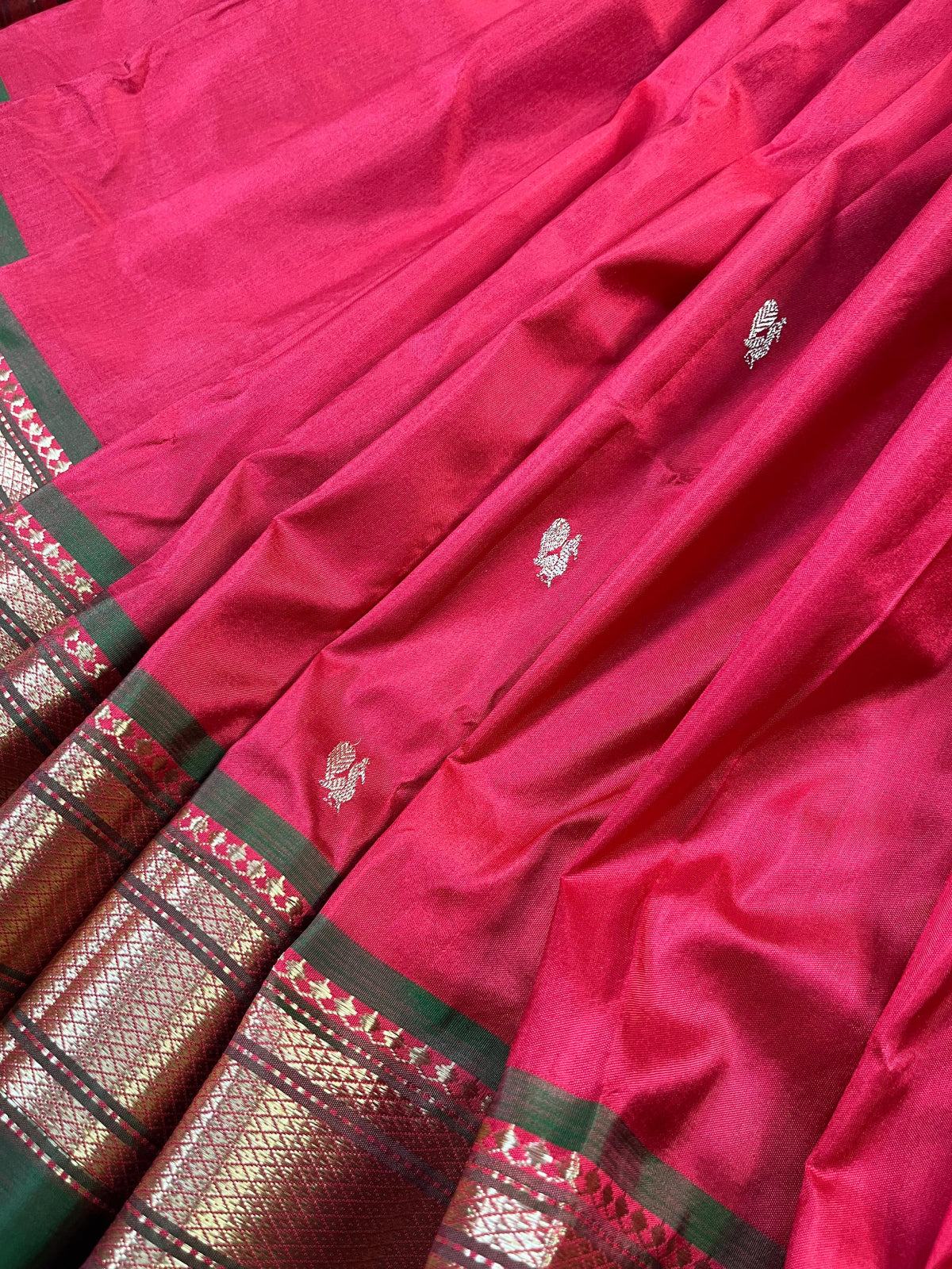 RED SILK PURE HANDLOOM PAITHANI SAREE