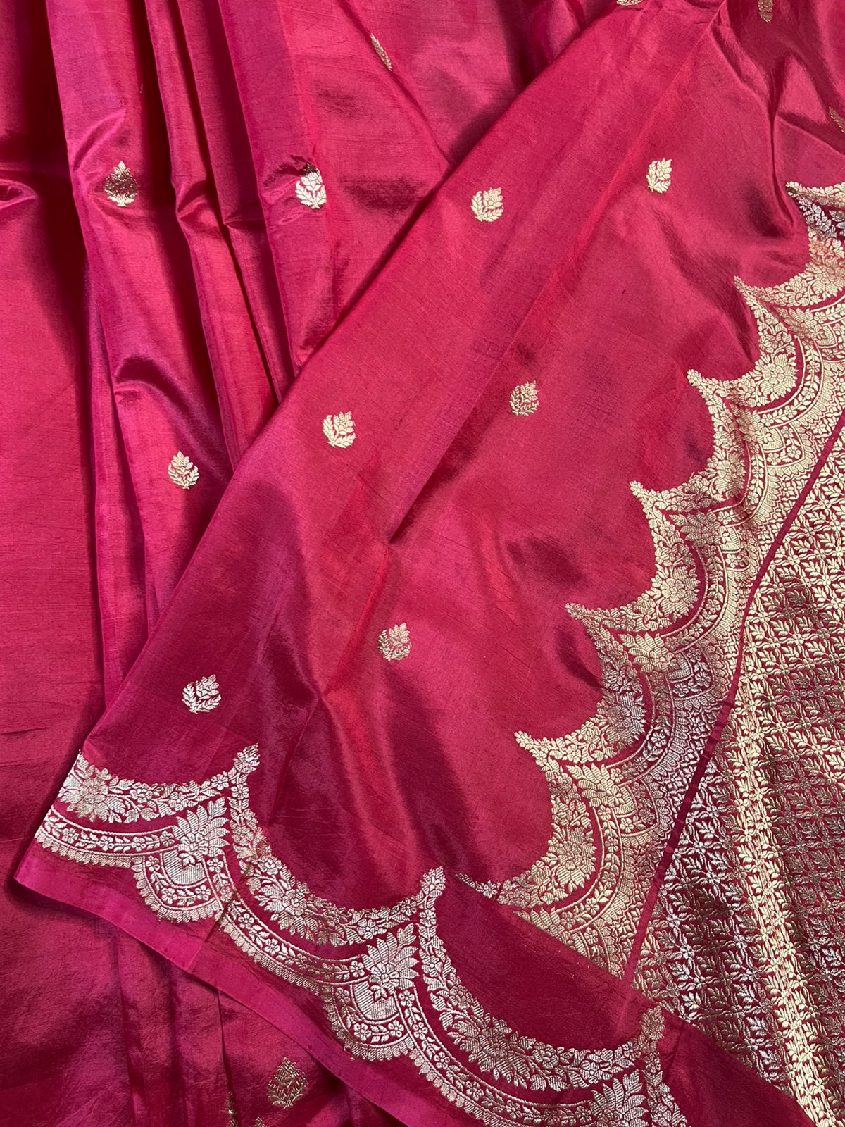 RED CHINIYA SILK PURE HANDLOOM BANARASI SAREE