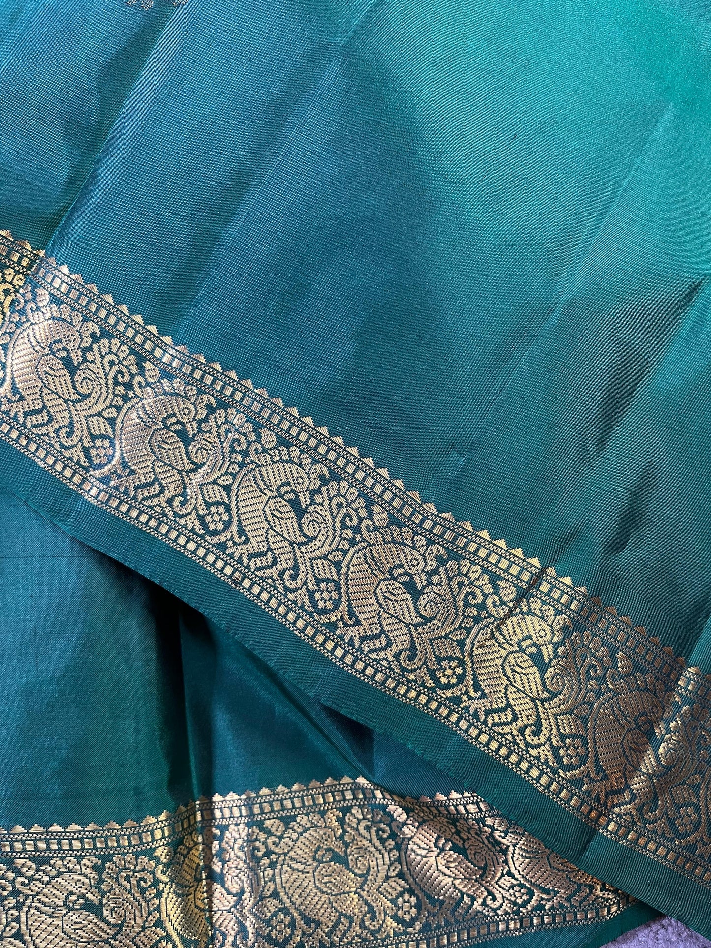 MEHENDI GREEN PURE HANDLOOM MUBBAGAM KANJIVARAM SILK SAREE