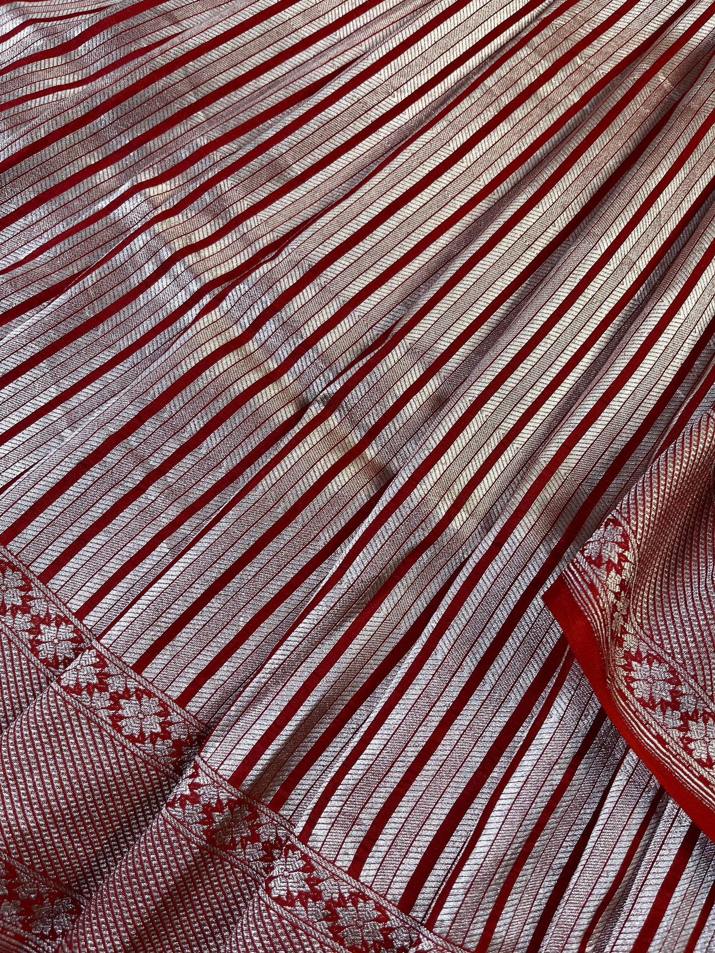 REDDISH ORANGE KATAN TISSUE PURE HANDLOOM BANARASI SAREE