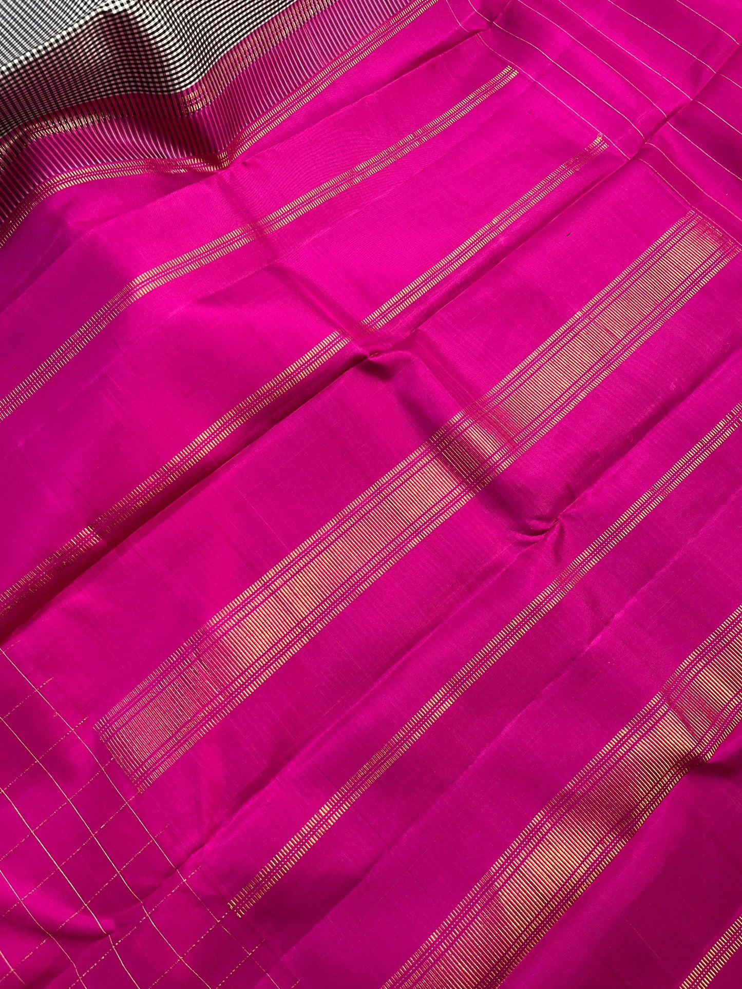 GREY SILK PURE HANDLOOM KANJIVARM SAREE