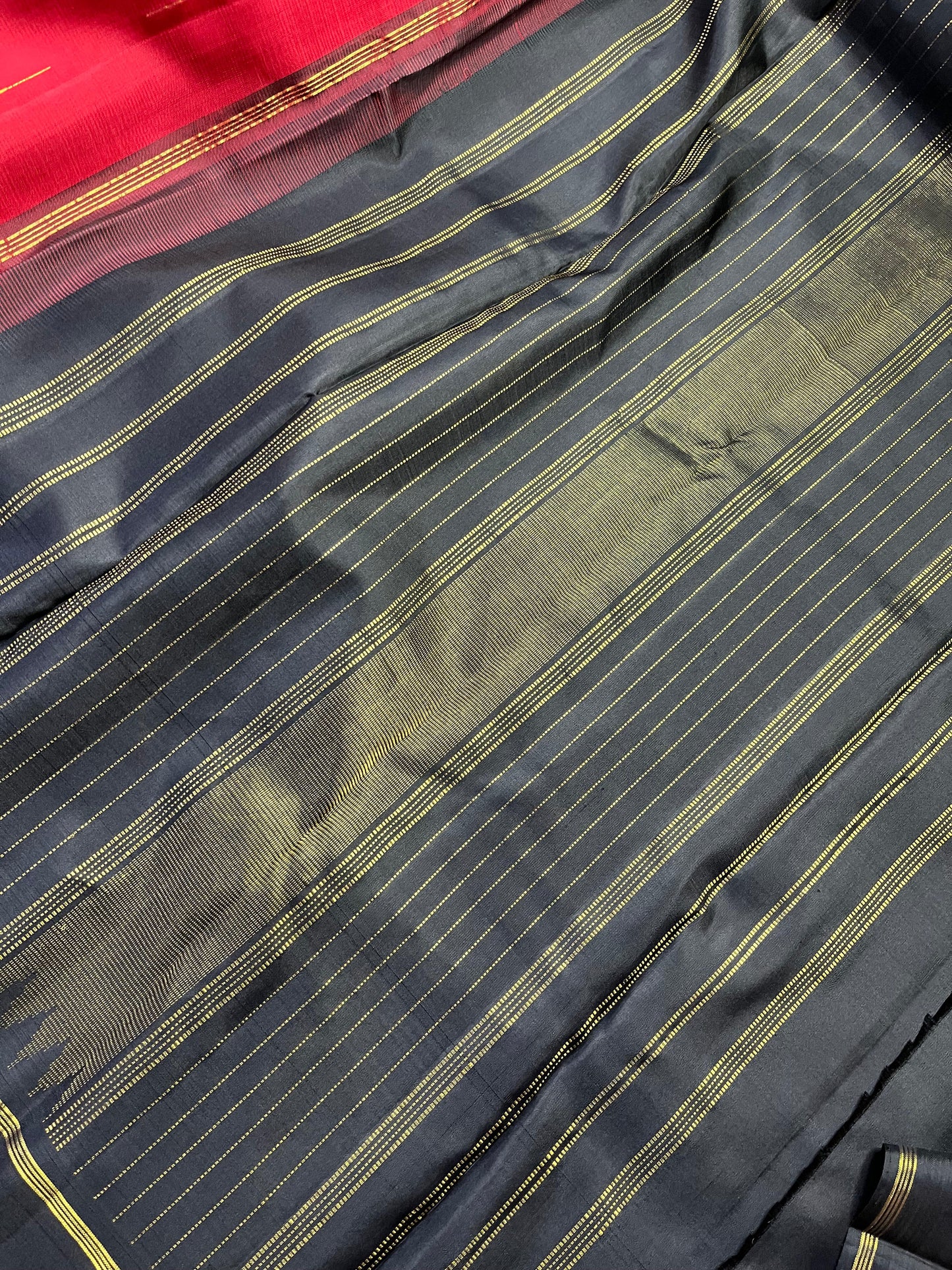 RED SILK PURE HANDLOOM KANJIVARAM SAREE