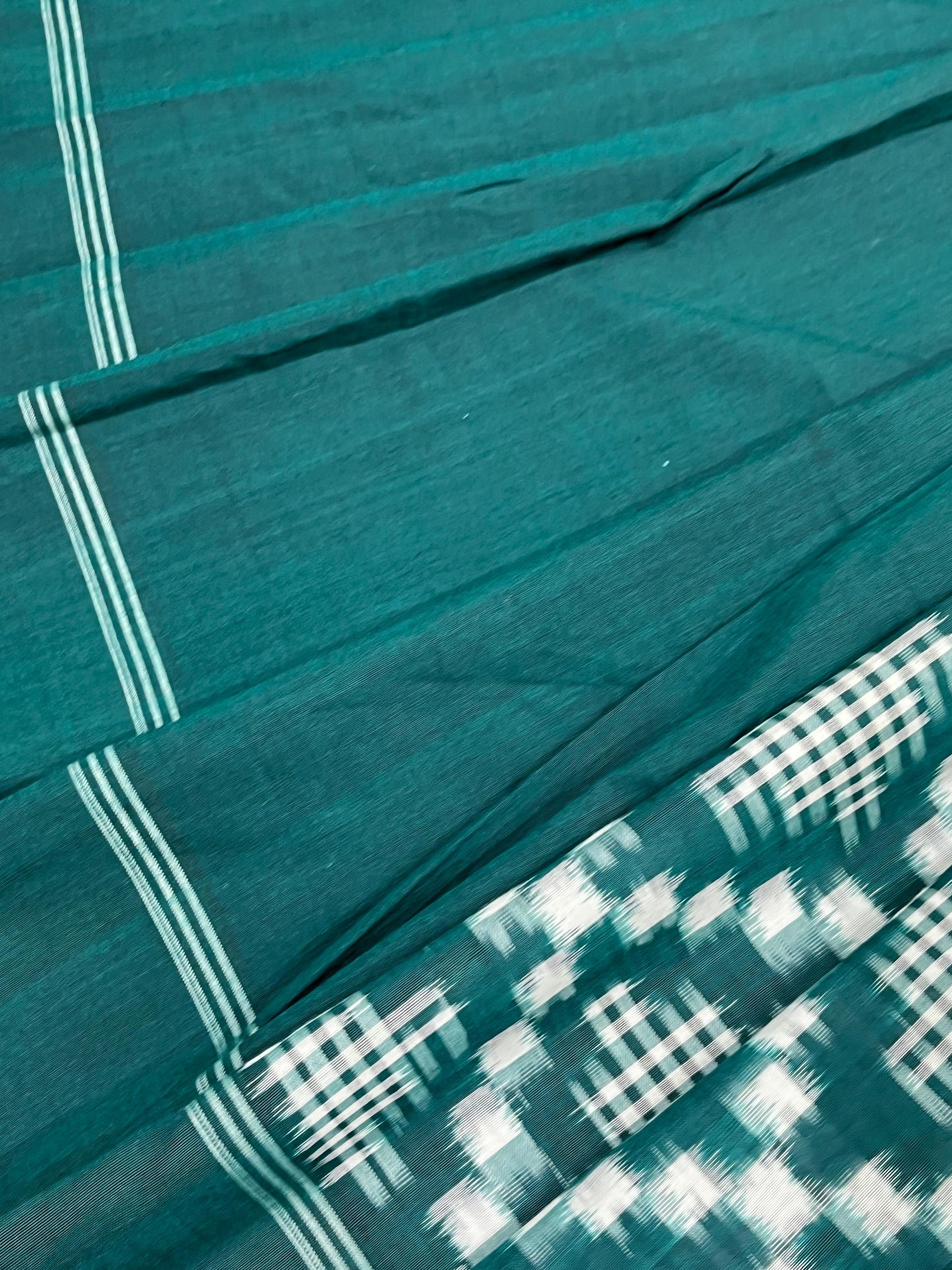 GREEN COTTON PURE HANDLOOM IKKAT SAREE