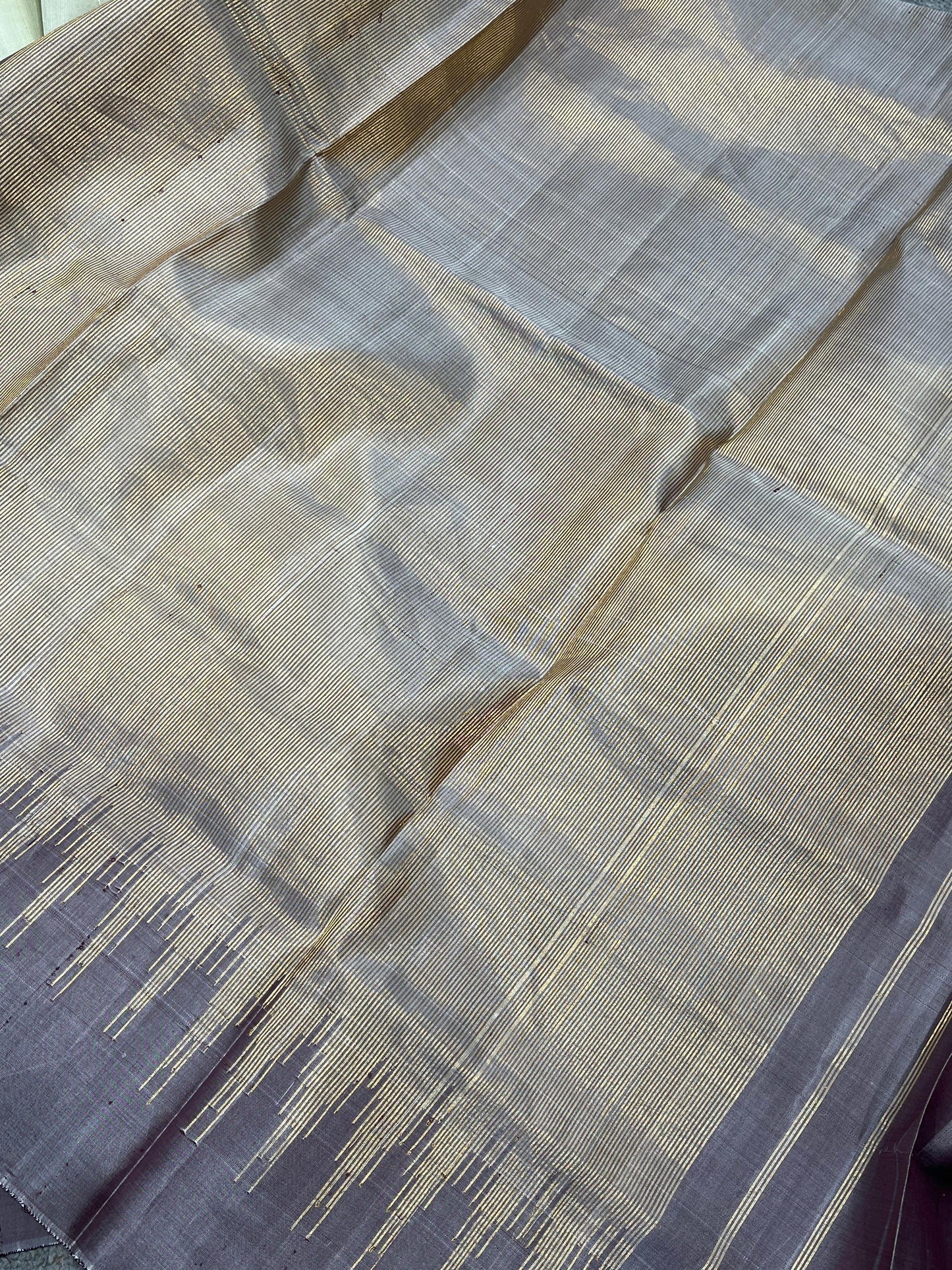 IVORY SILK PURE HANDLOOM GADWAL SAREE