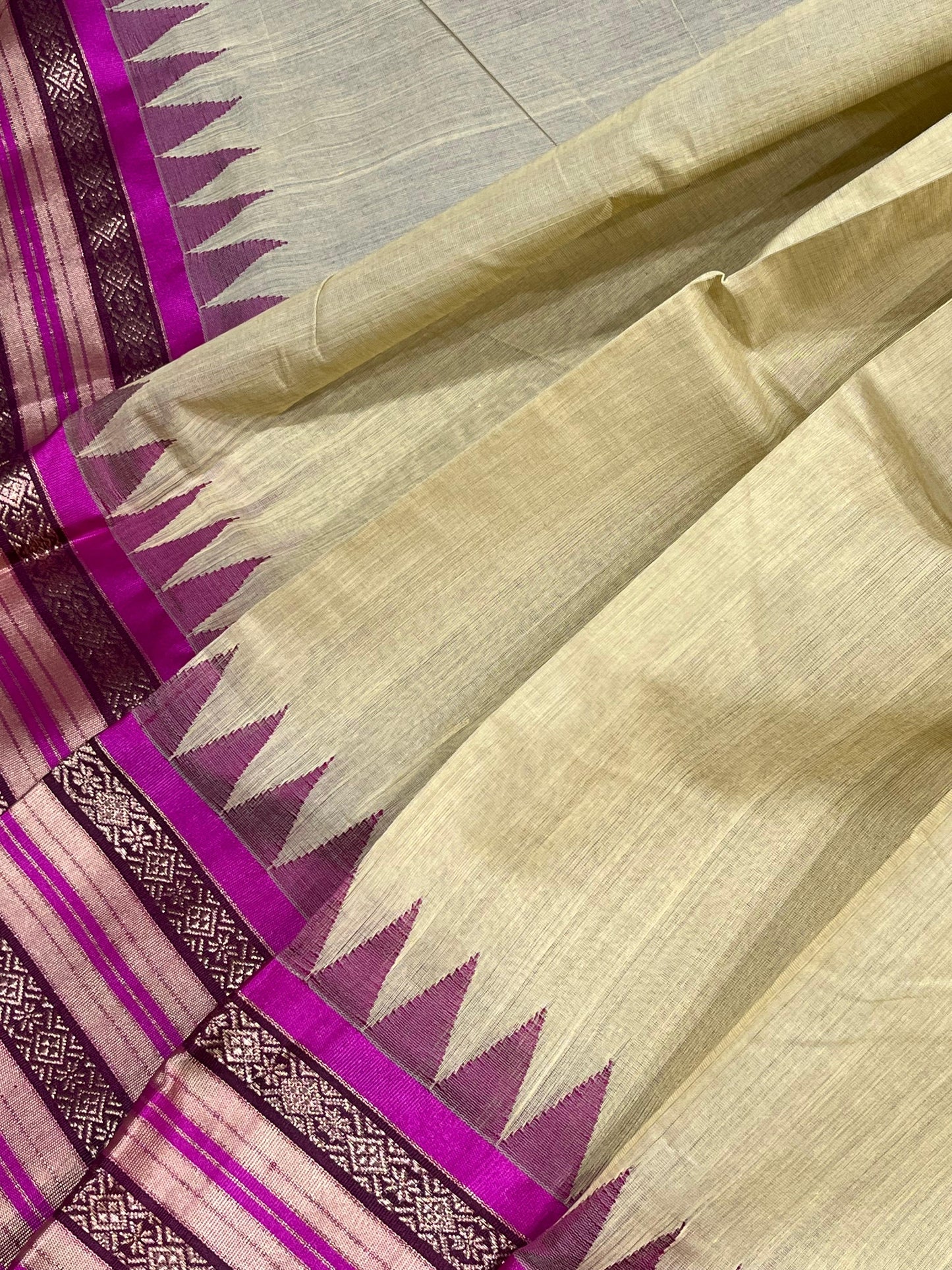PASTEL YELLOW PURE HANDLOOM PONDRU KHADI SAREE