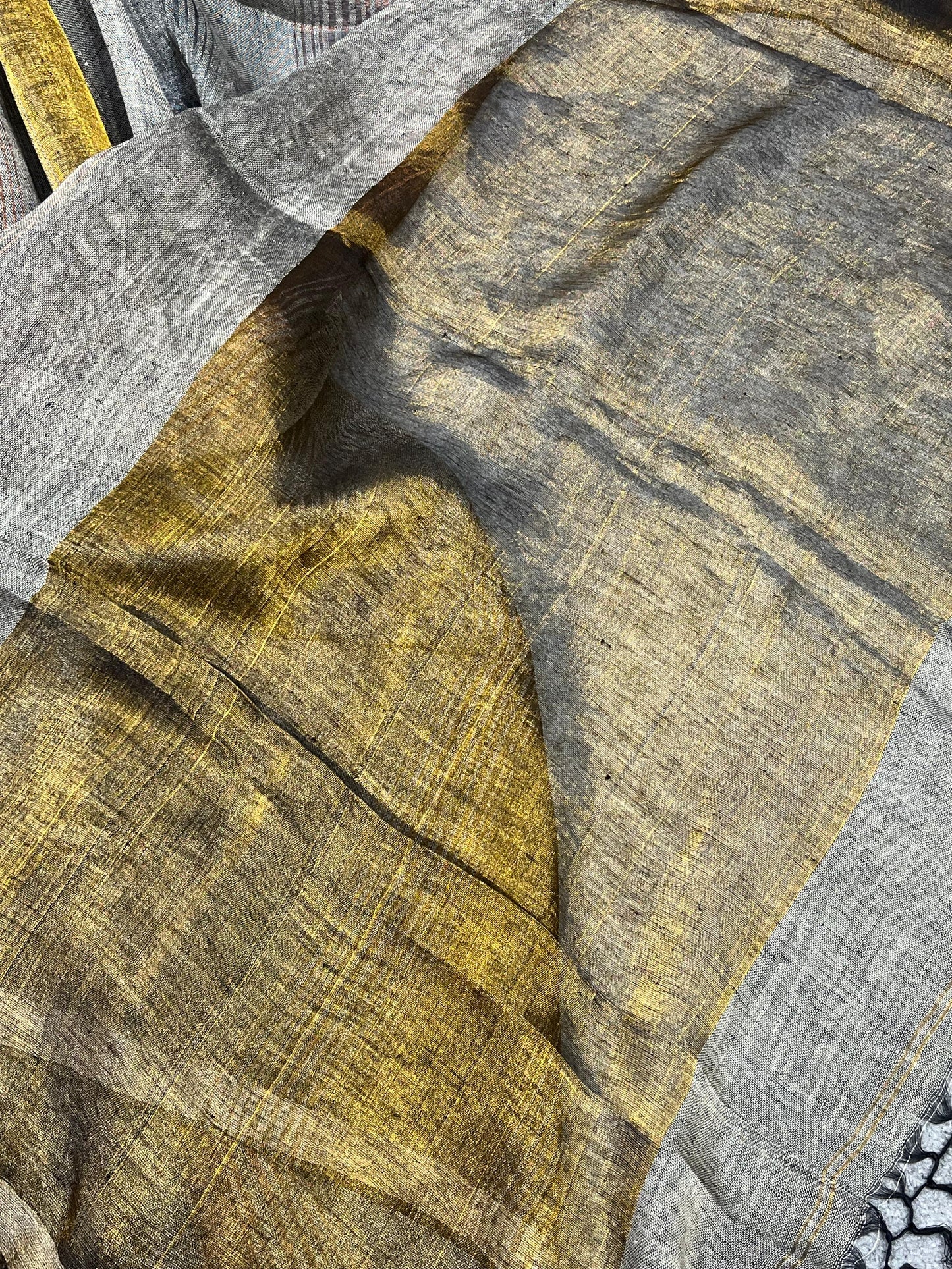GREY PURE HANDLOOM LINEN TISSUE STRIPES SAREE