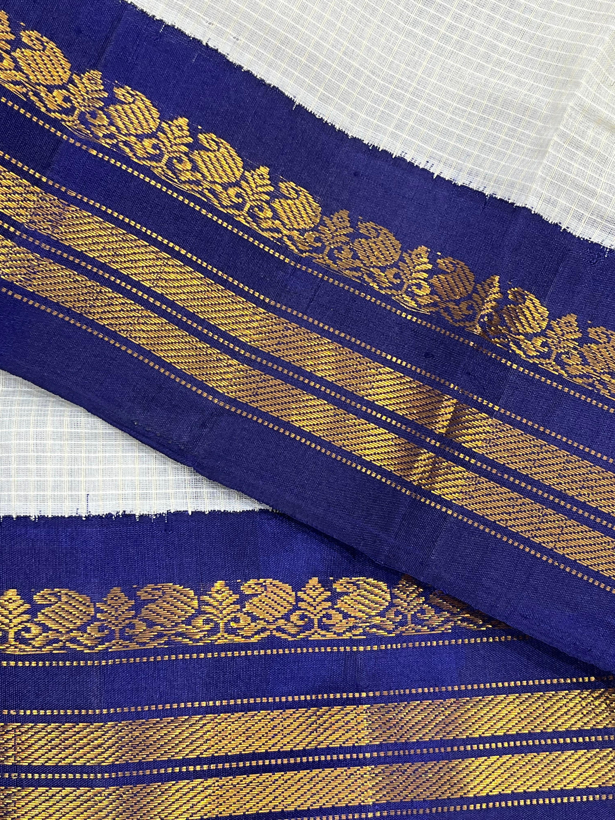 IVORY COTTON PURE HANDLOOM GADWAL SAREE