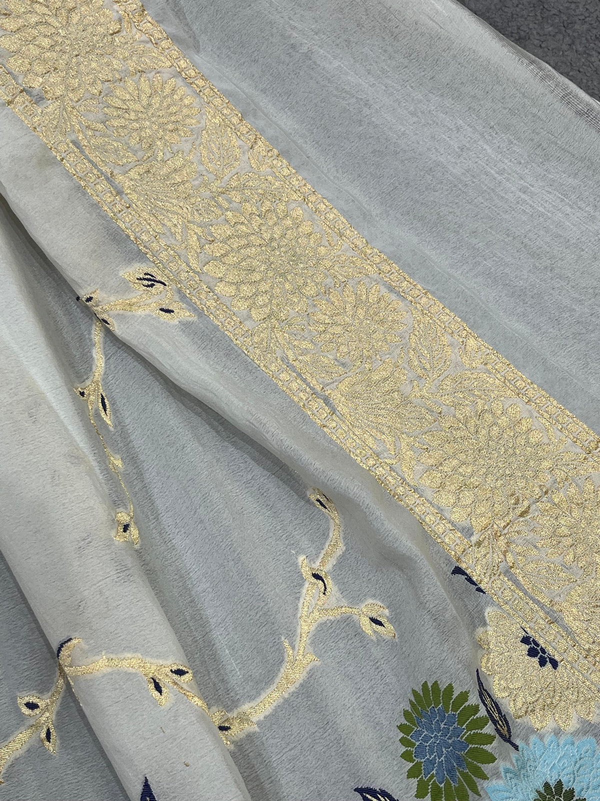 IVORY CHIFFON PURE HANDLOOM BANARASI DUPATTA