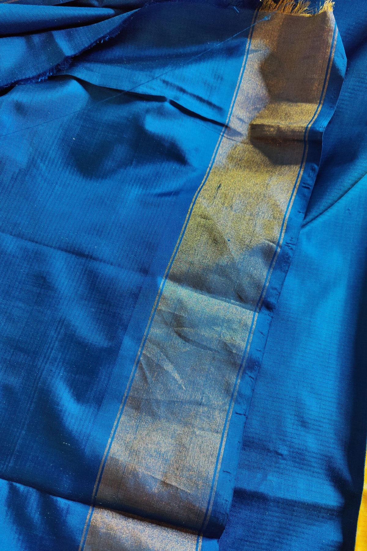 YELLOW PURE SILK HANDLOOM IKKAT SAREE