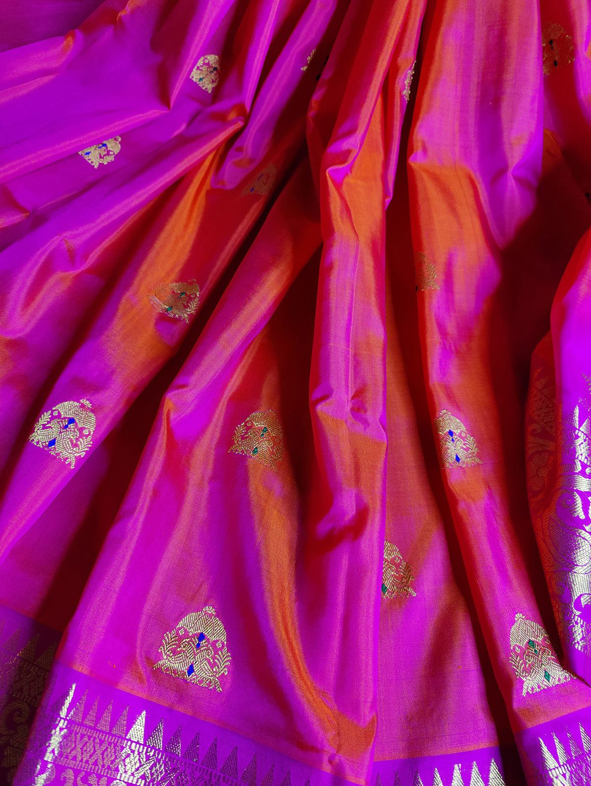 TWO TONE FUSHIYA PINK SILK PURE HANDLOOM VENKATAGIRI SAREE