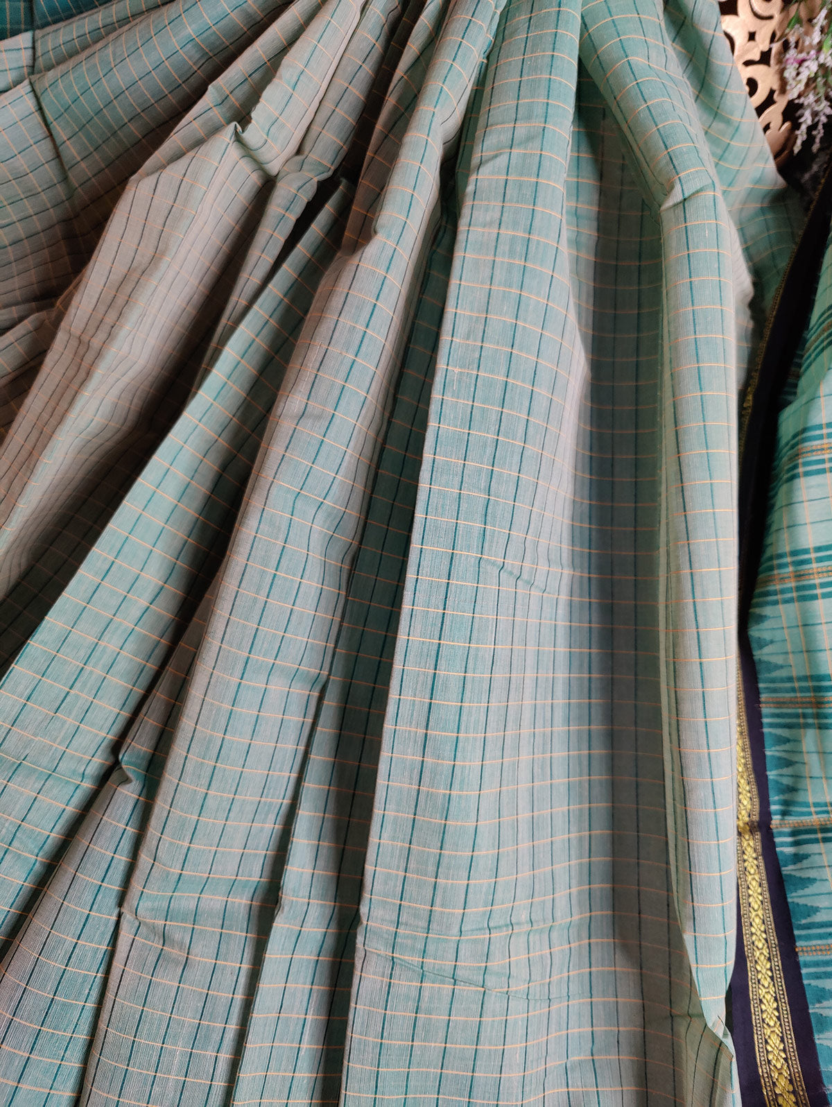 OLIVE GREEN PURE HANDLOOM PONDRU KHADI SAREE