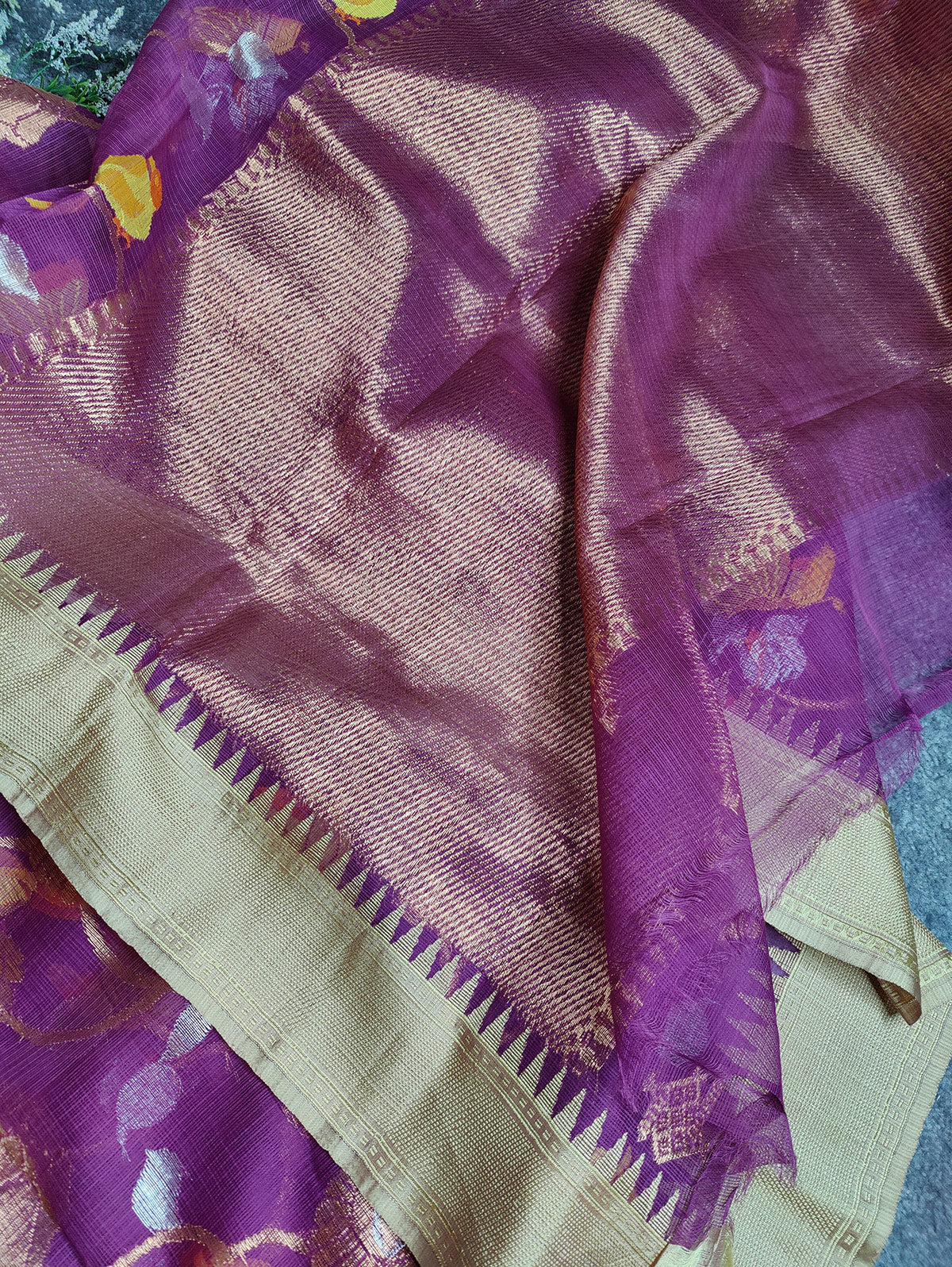 WINE PURE HANDLOOM KOTA DORIYA REAL JARI SAREE