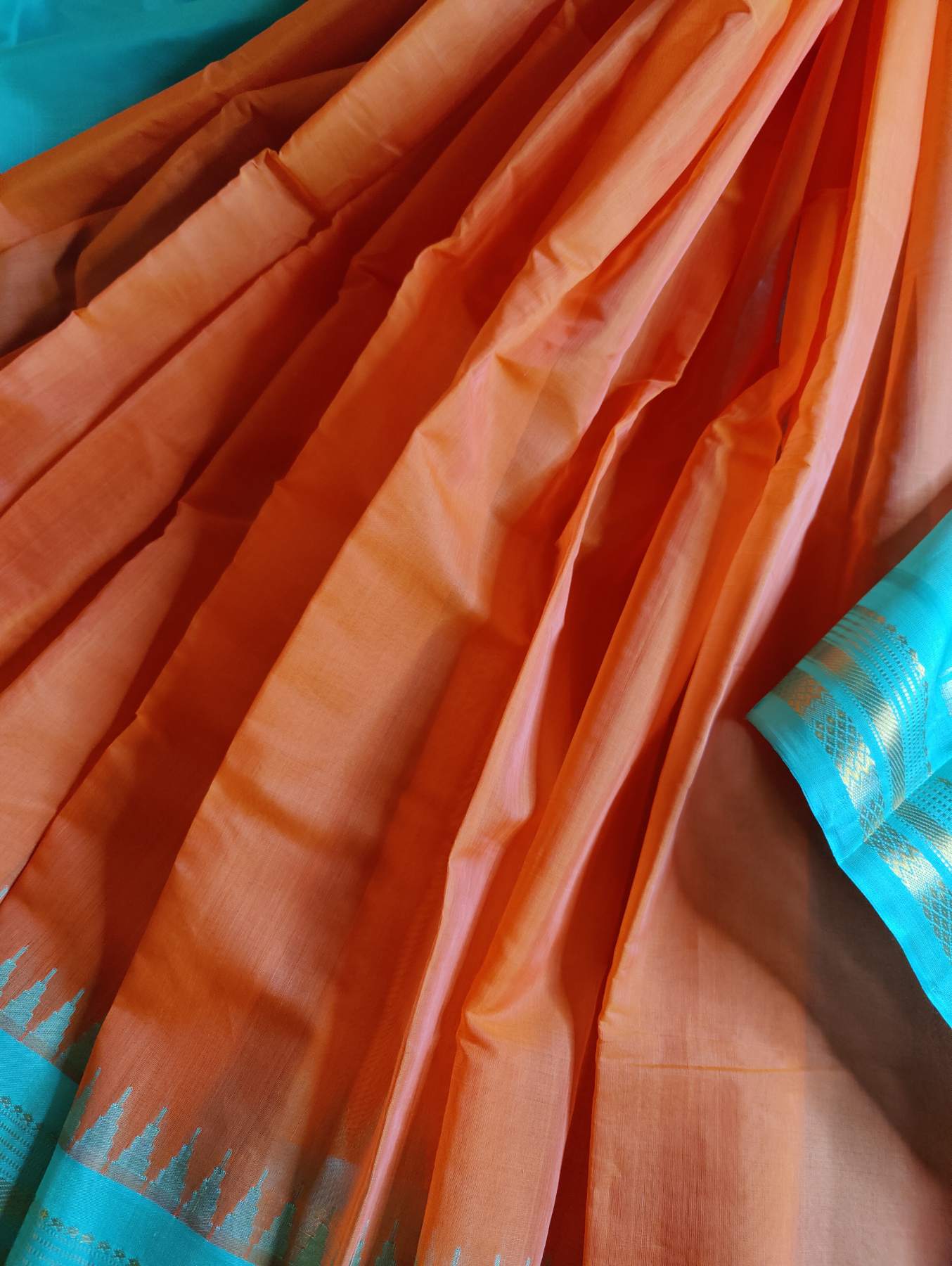 CORAL SICO PURE HANDLOOM GADWAL SAREE