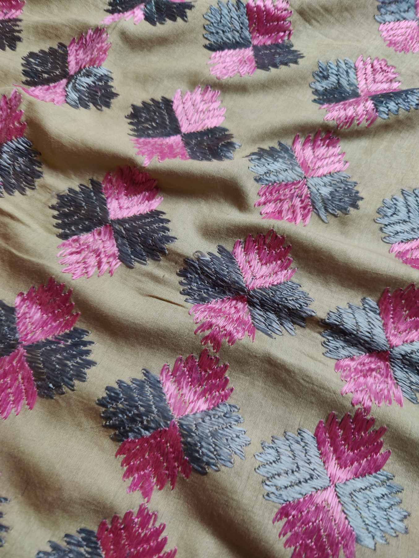 BROWN SILK PURE HANDLOOM PHULKARI DUPATTA