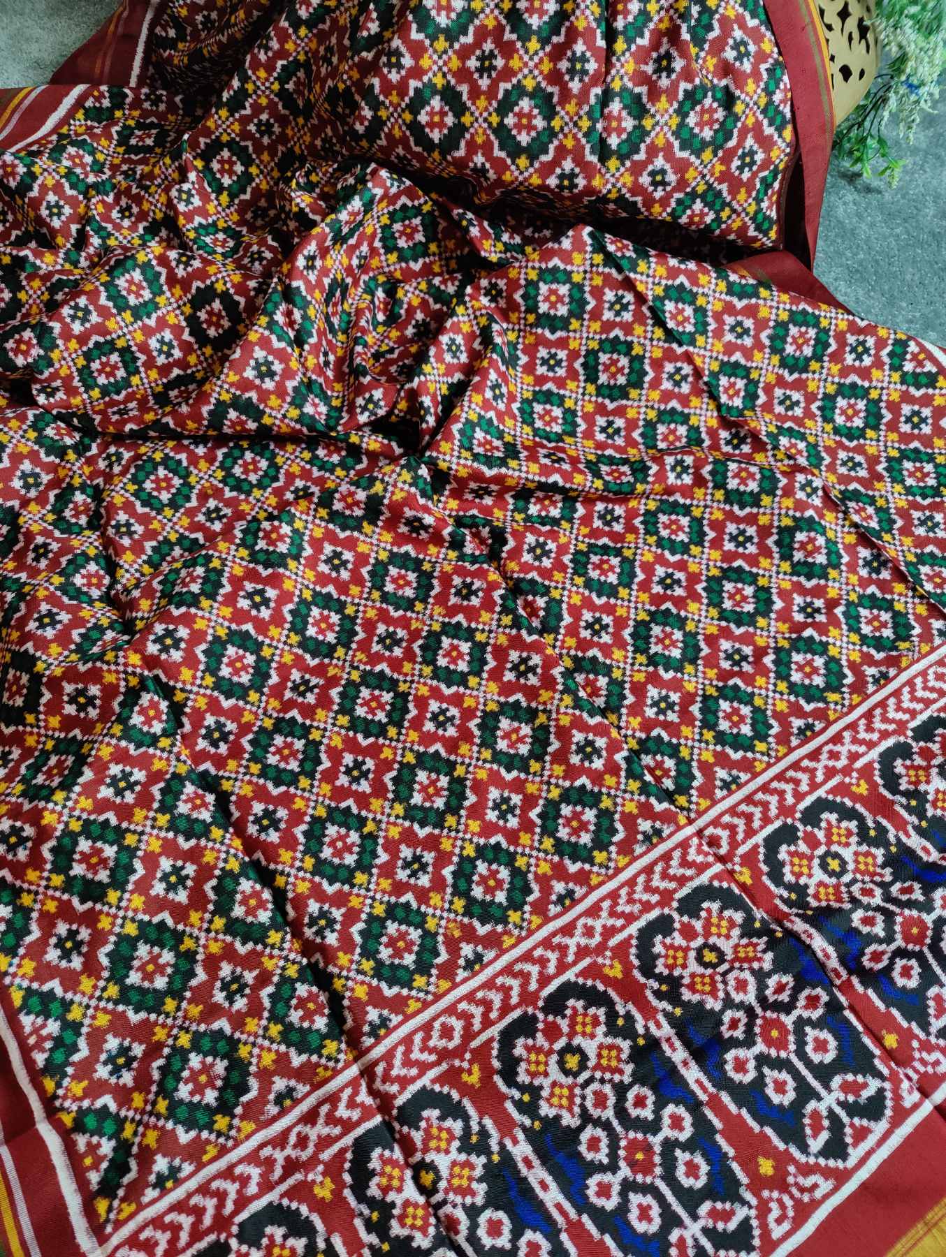 RED SILK PURE HANDLOOM PATAN PATOLA DOUBLE IKKAT DUPATTA