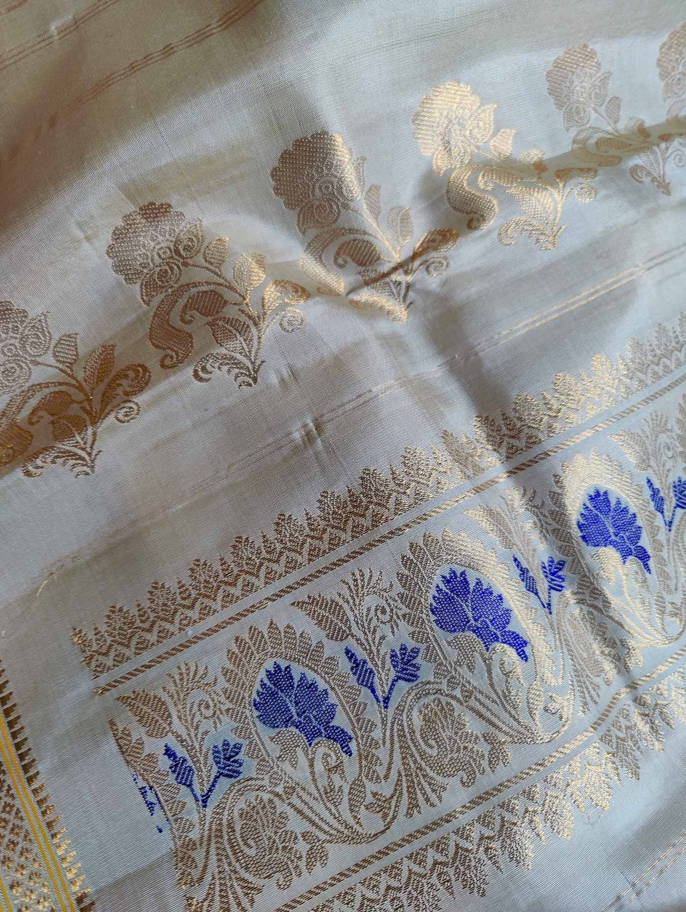IVORY SILK PURE HANDLOOM GADWAL SAREE