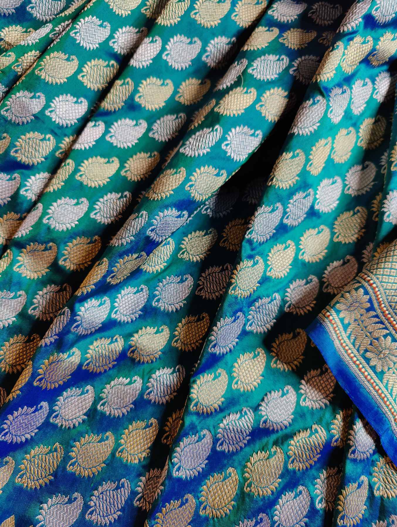 TEAL BLUE SILK PURE HANDLOOM BANARASI SAREE