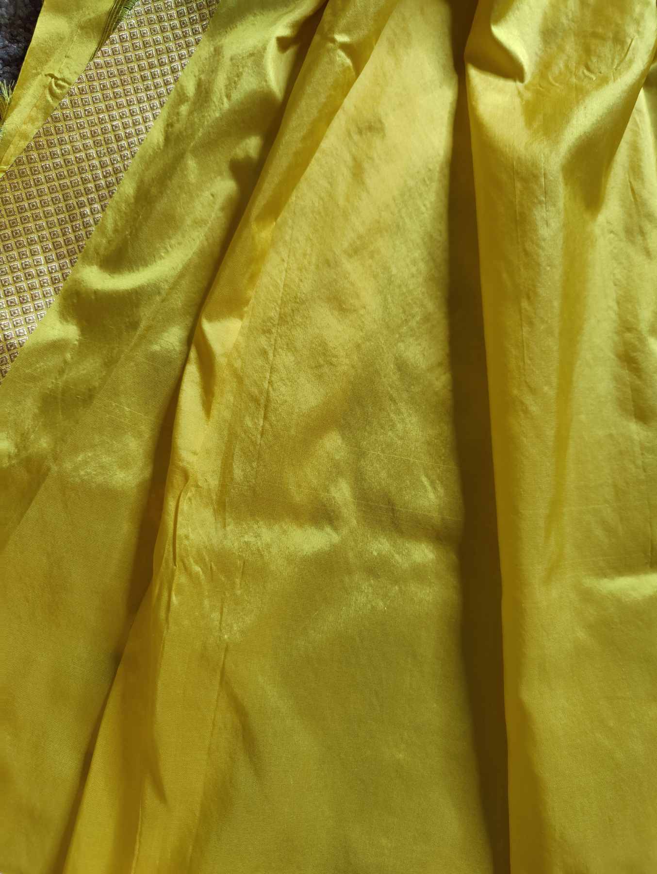 YELLOW  SILK  PURE HANDLOOM BANARASI SAREE