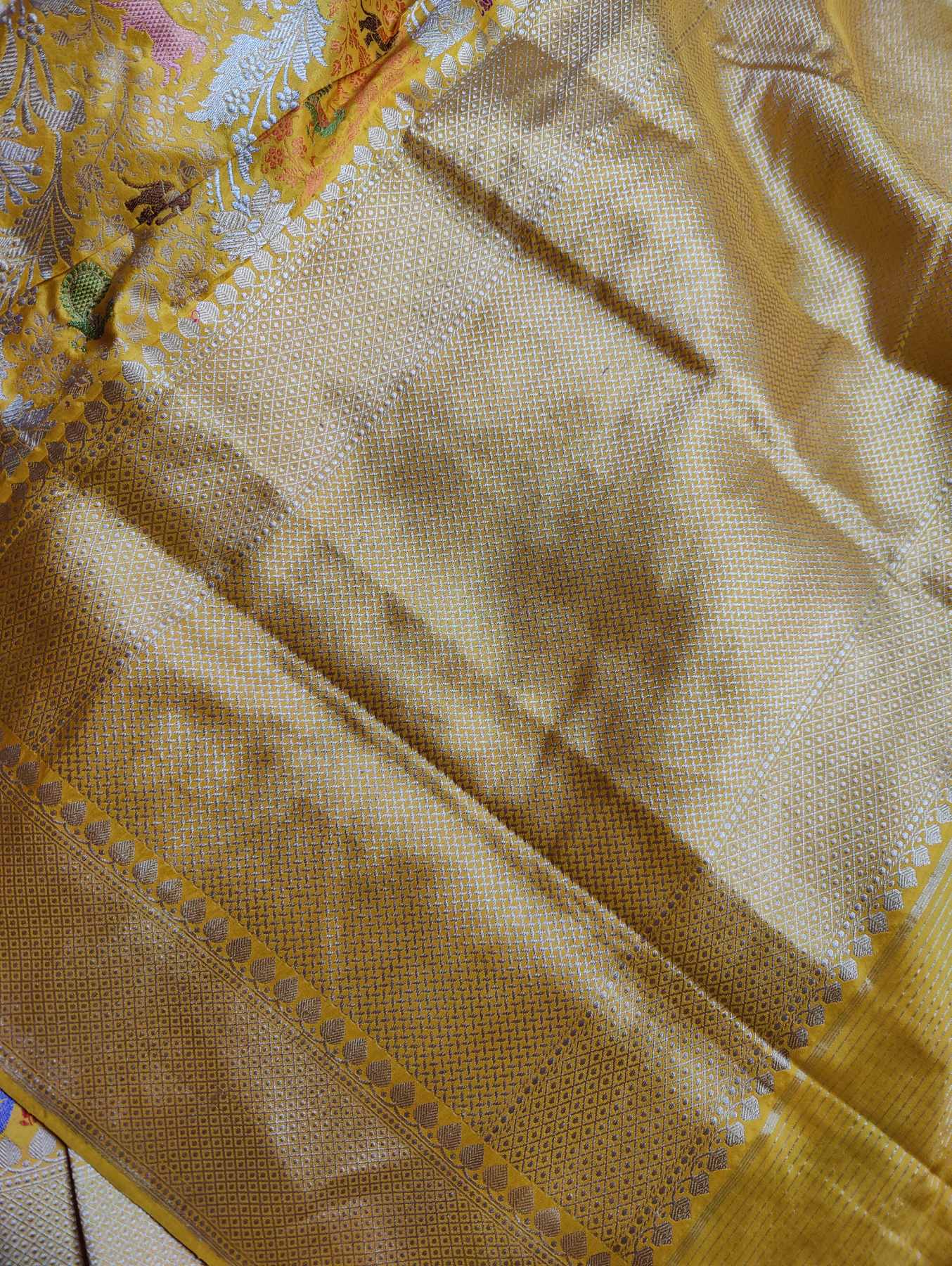YELLOW SILK PURE HANDLOOM BANARASI SAREE