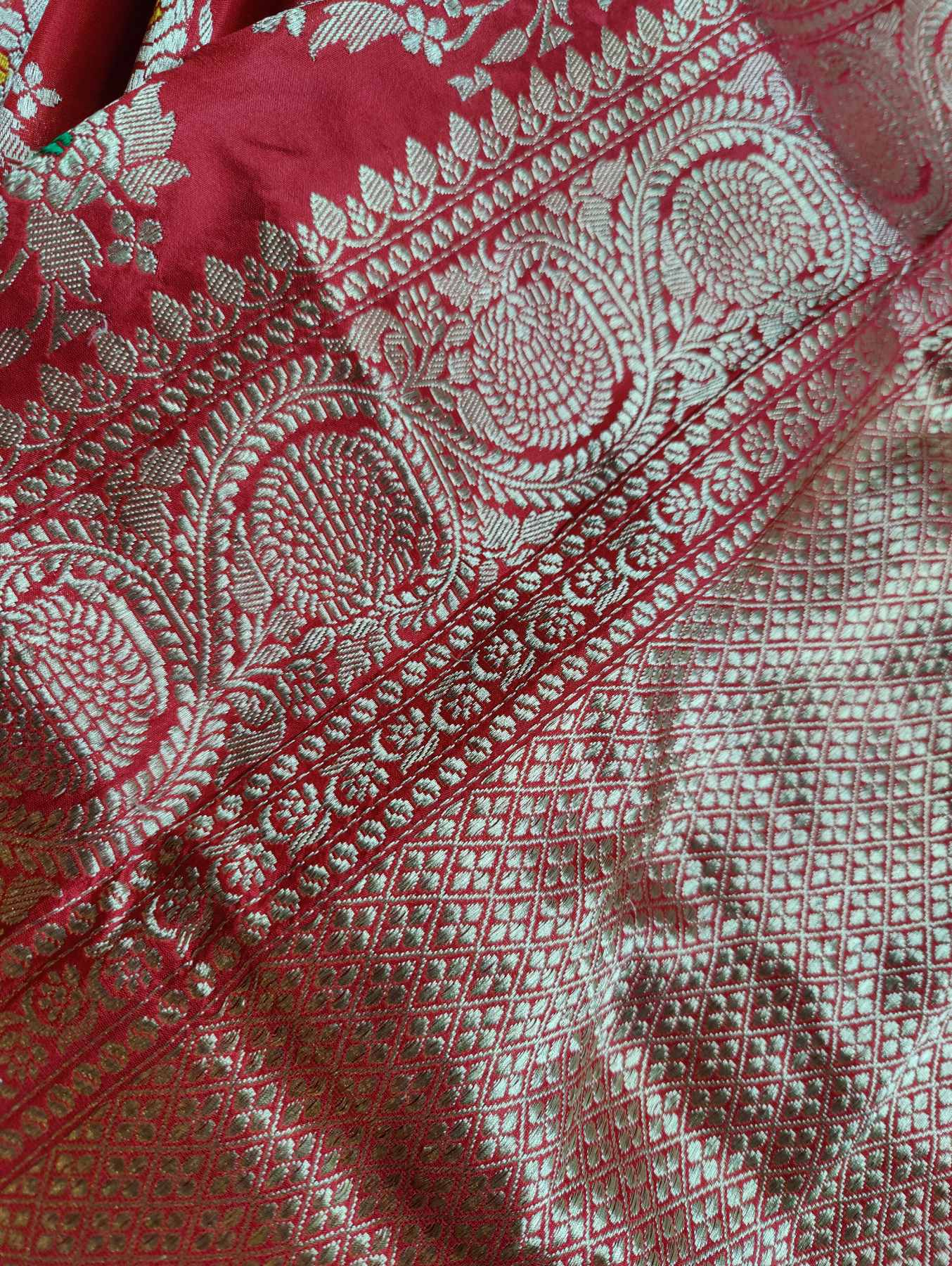 RED SILK PURE HANDLOOM BANARASI SAREE