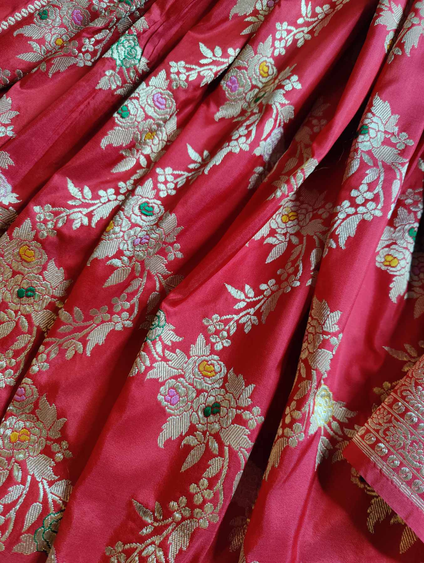 RED SILK PURE HANDLOOM BANARASI SAREE