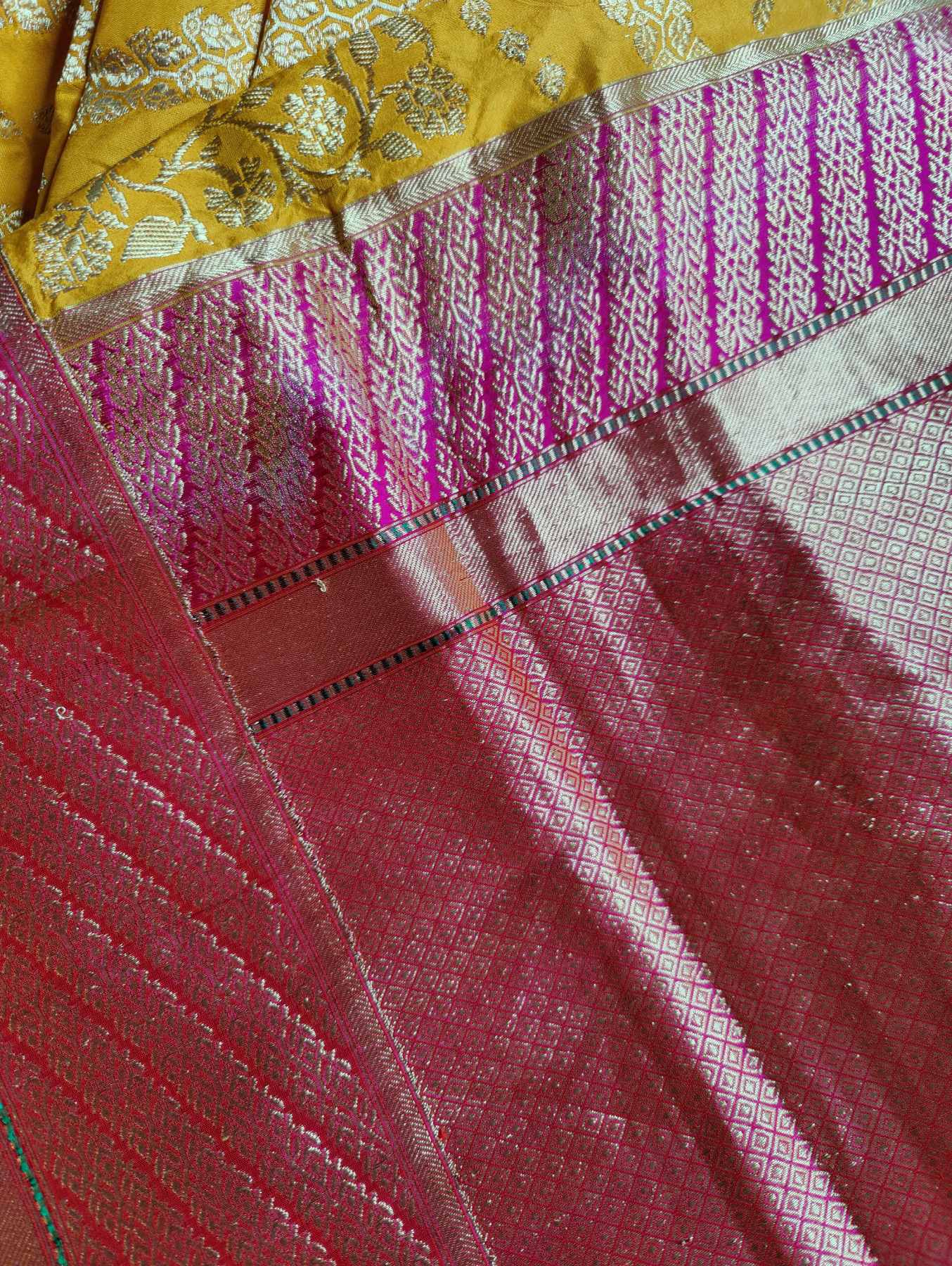 YELLOW SILK PURE HANDLOOM BANARASI SAREE