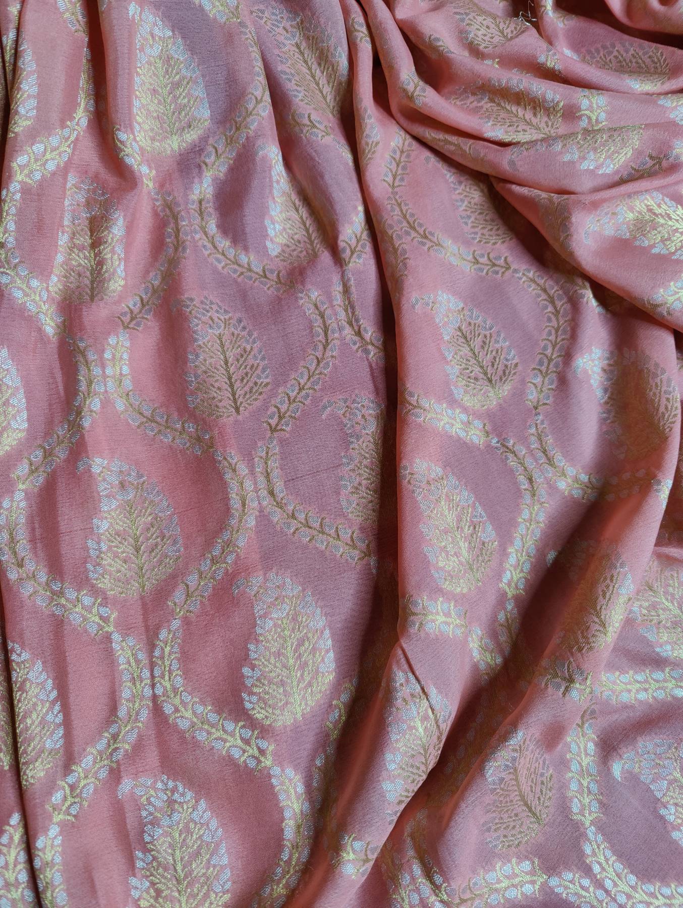 PEACH GEOTGETTE PURE HANDLOOM BANARASI SAREE