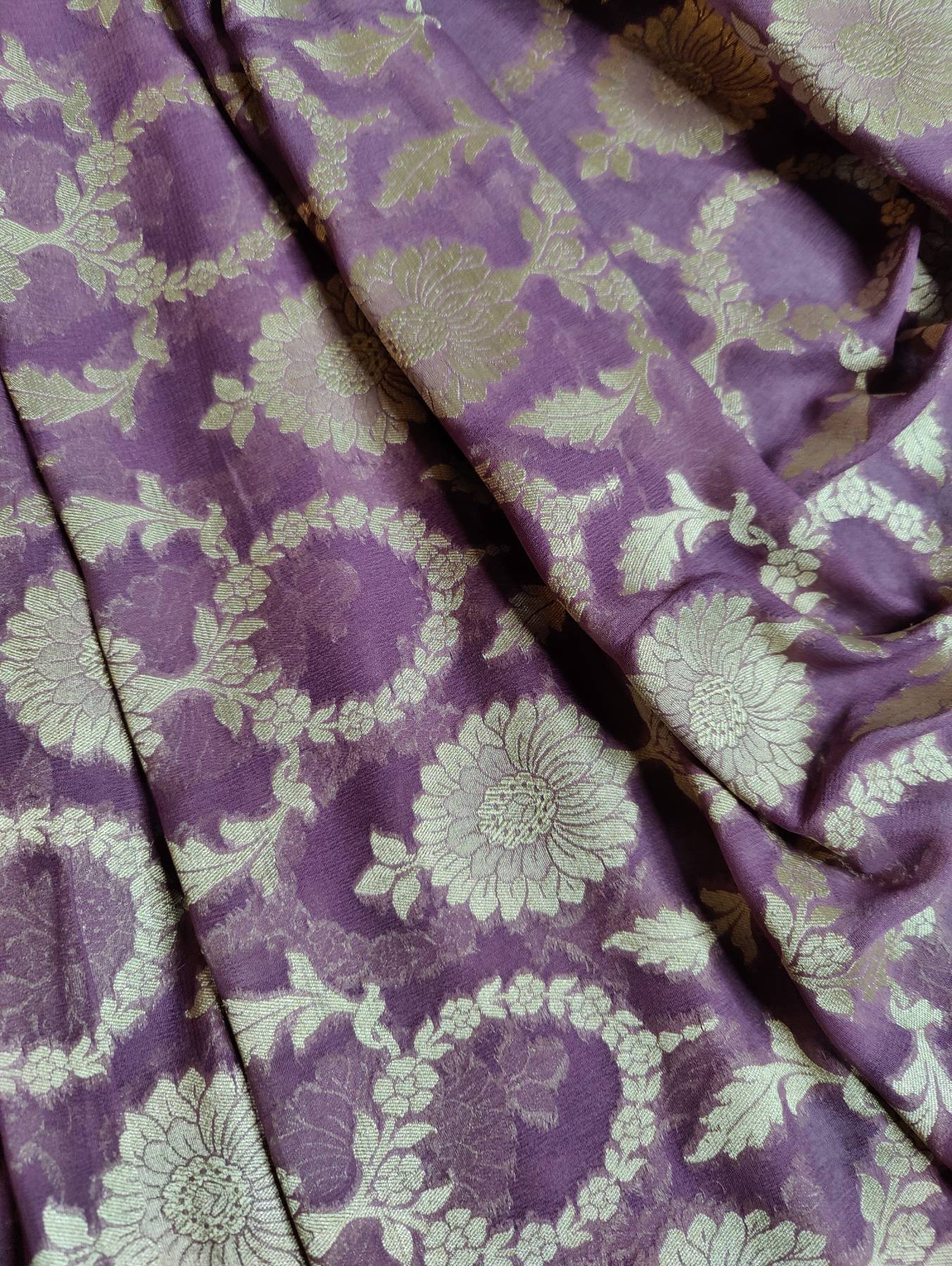 DARK MOUVE GEORGETTE PURE HANDLOOM BANARASI SAREE