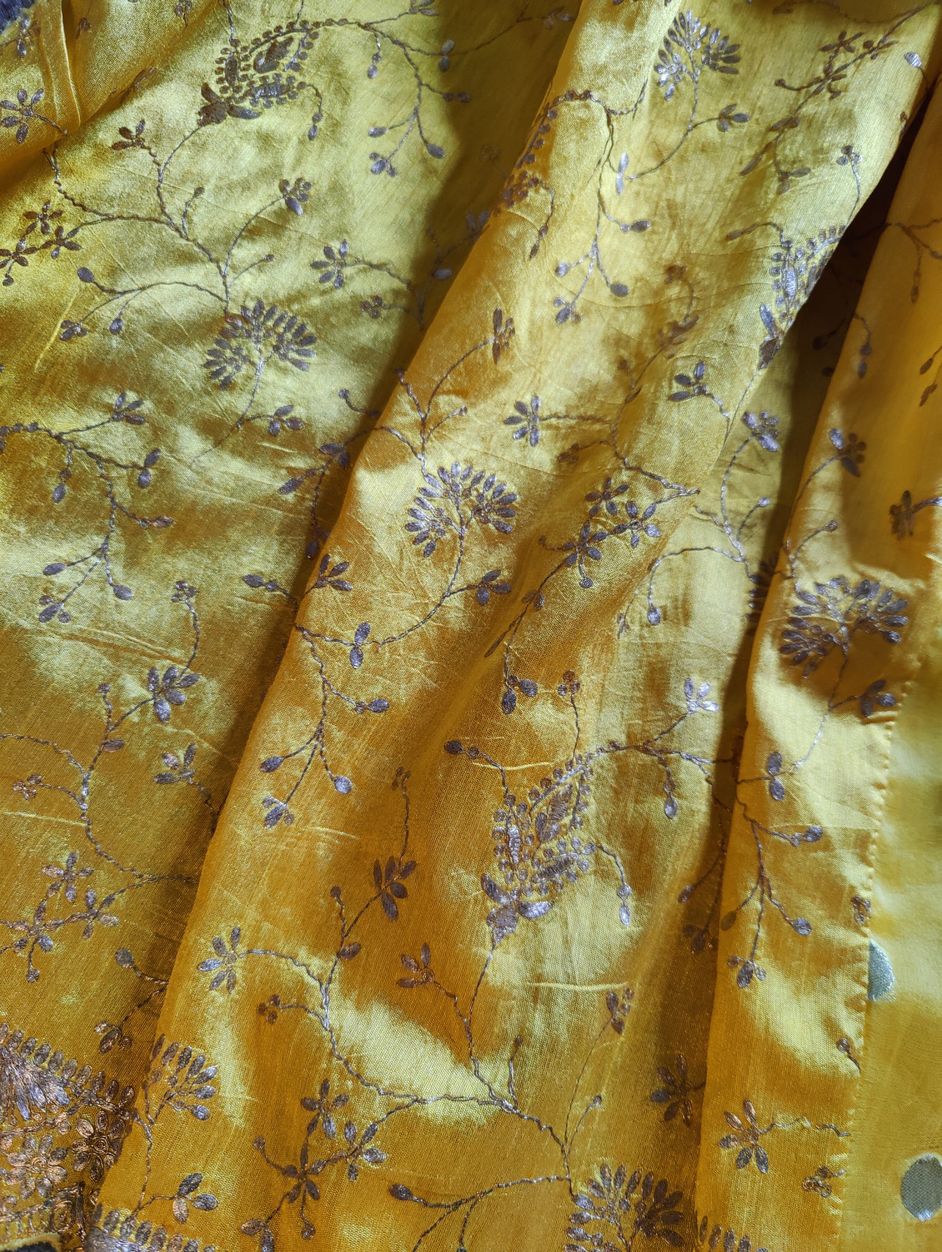 YELLOW ORGANZA PURE HANDLOOM EMBROIDERY SAREE