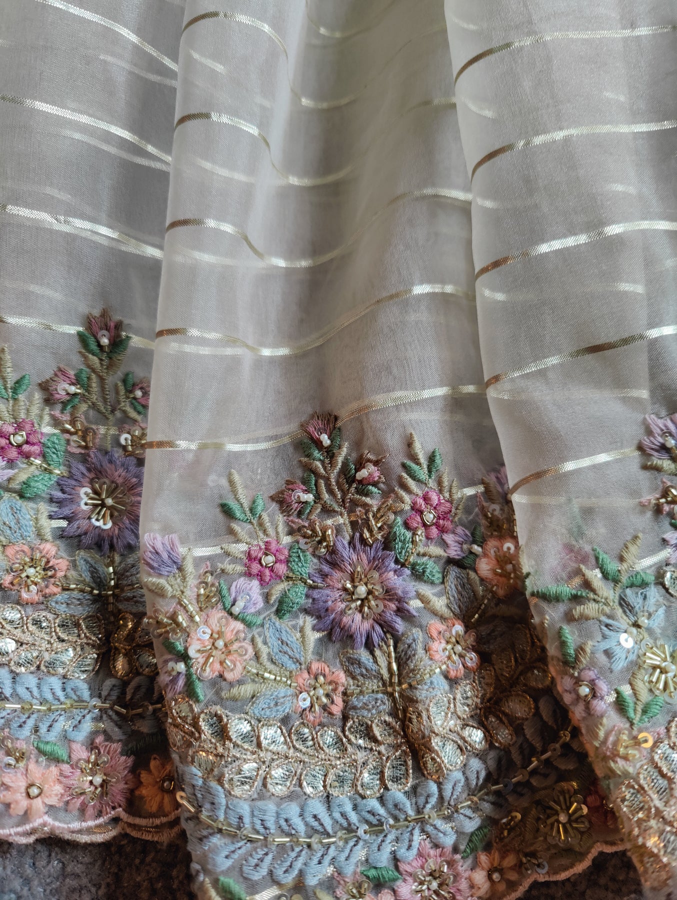 CREAM ORGANZA PURE HANDLOOM EMBROIDERY SAREE