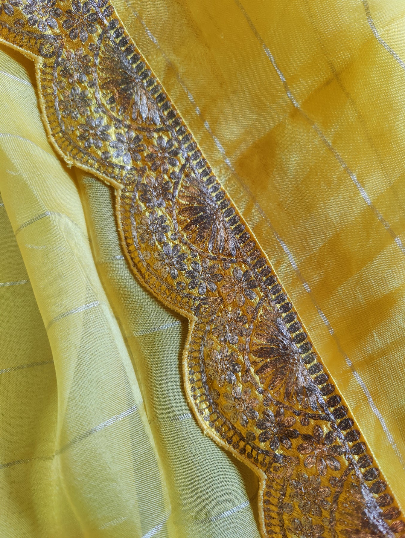 YELLOW ORGANZA PURE HANDLOOM EMBROIDERY SAREE