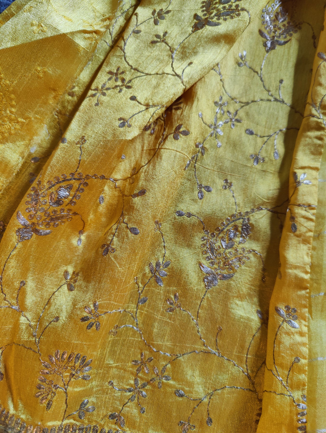 YELLOW ORGANZA PURE HANDLOOM EMBROIDERY SAREE