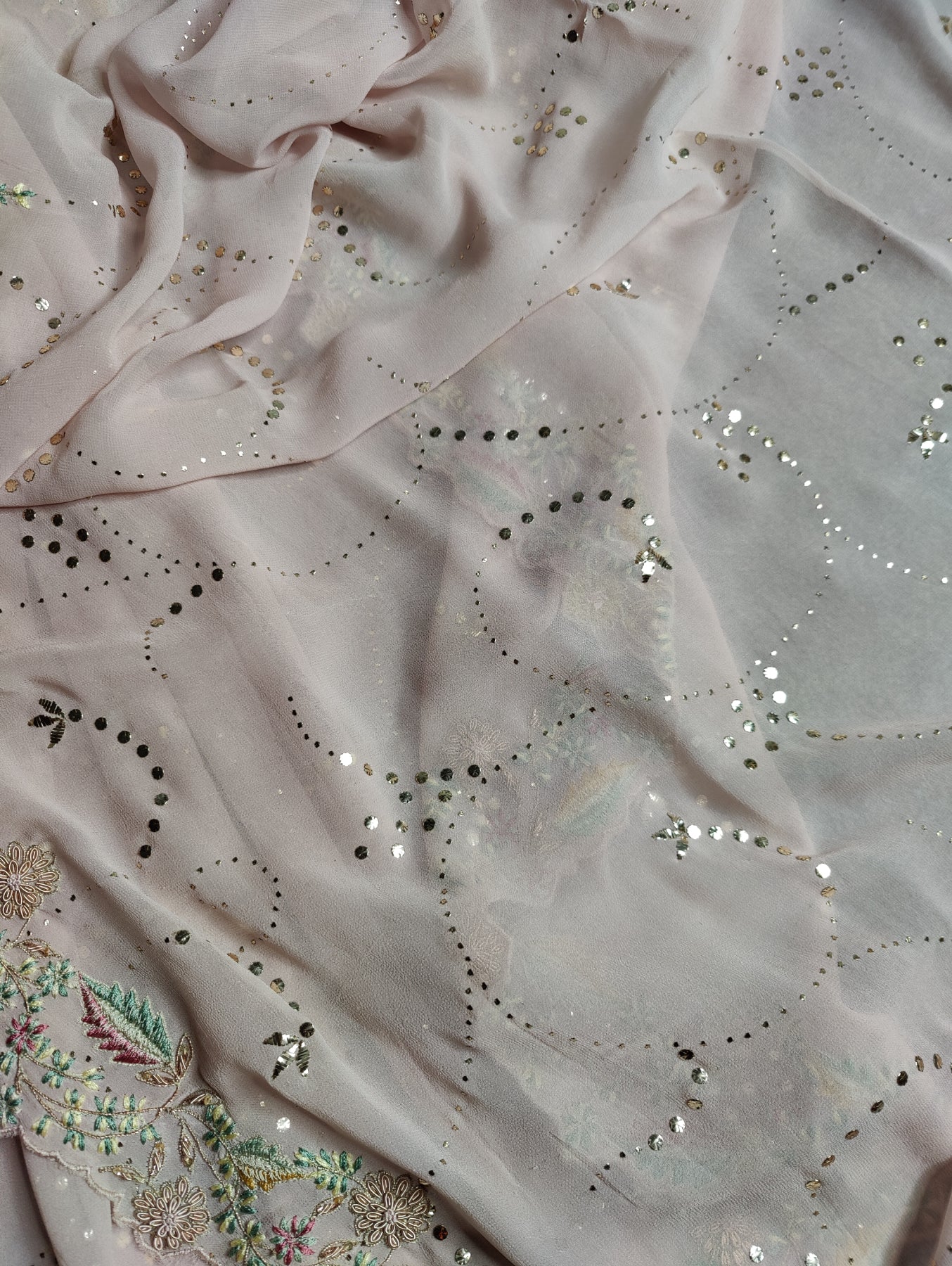 POWDER PINK GEORGETTE PURE HANDLOOM EMBROIDERY SAREE