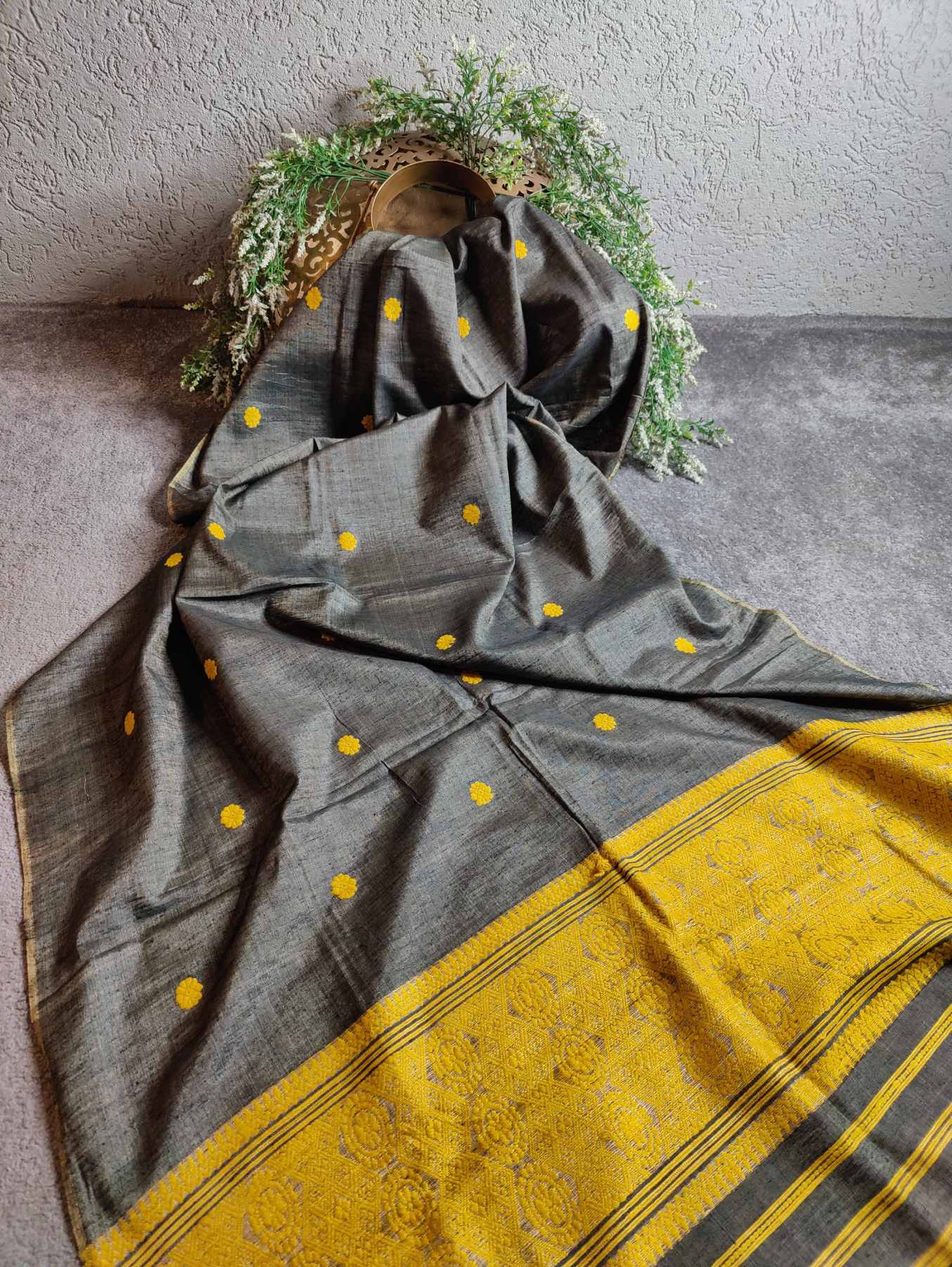 GREY ARI SILK PURE HANDLOOM ASSAMESE DUPATTA