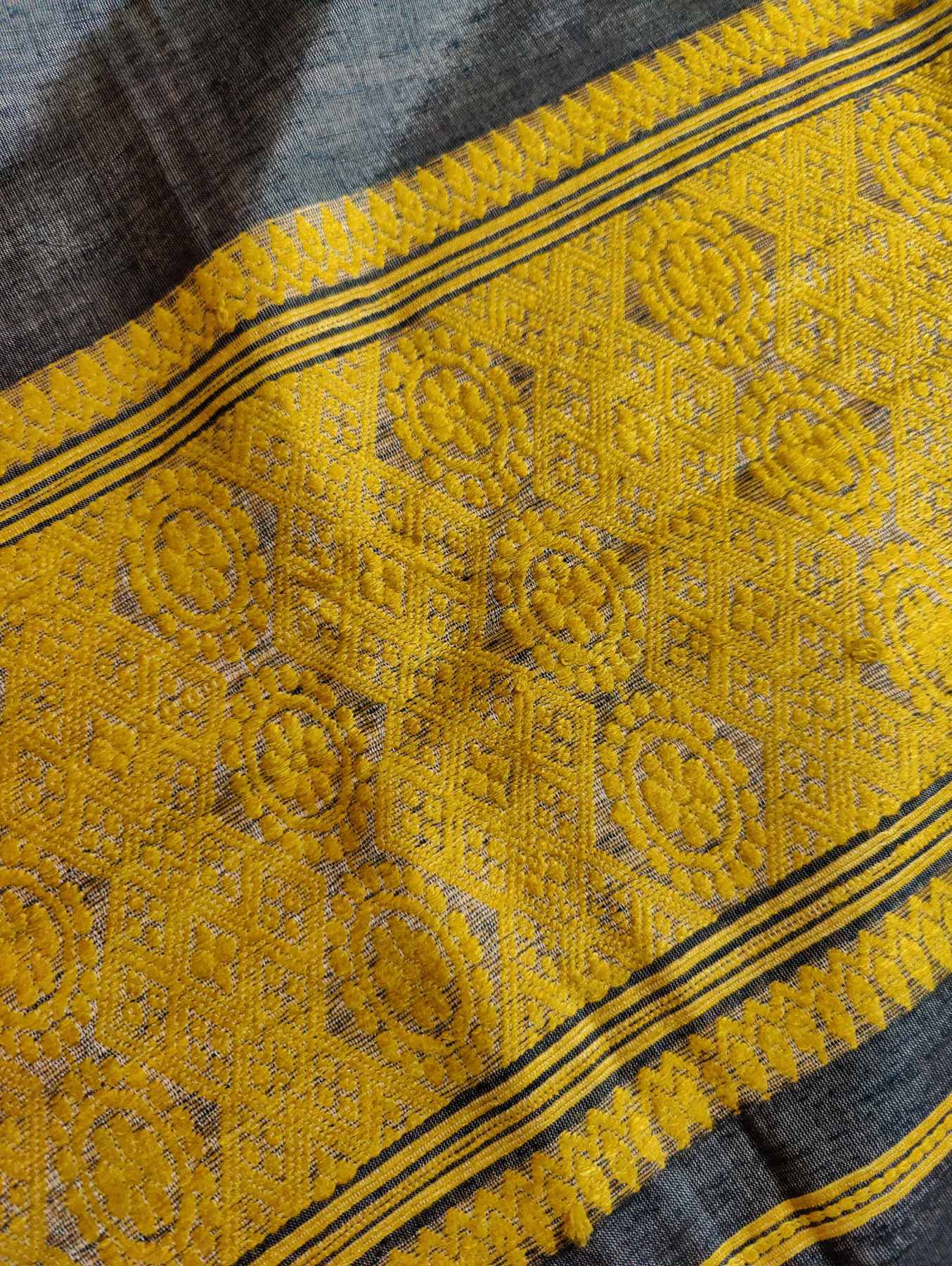 GREY ARI SILK PURE HANDLOOM ASSAMESE DUPATTA