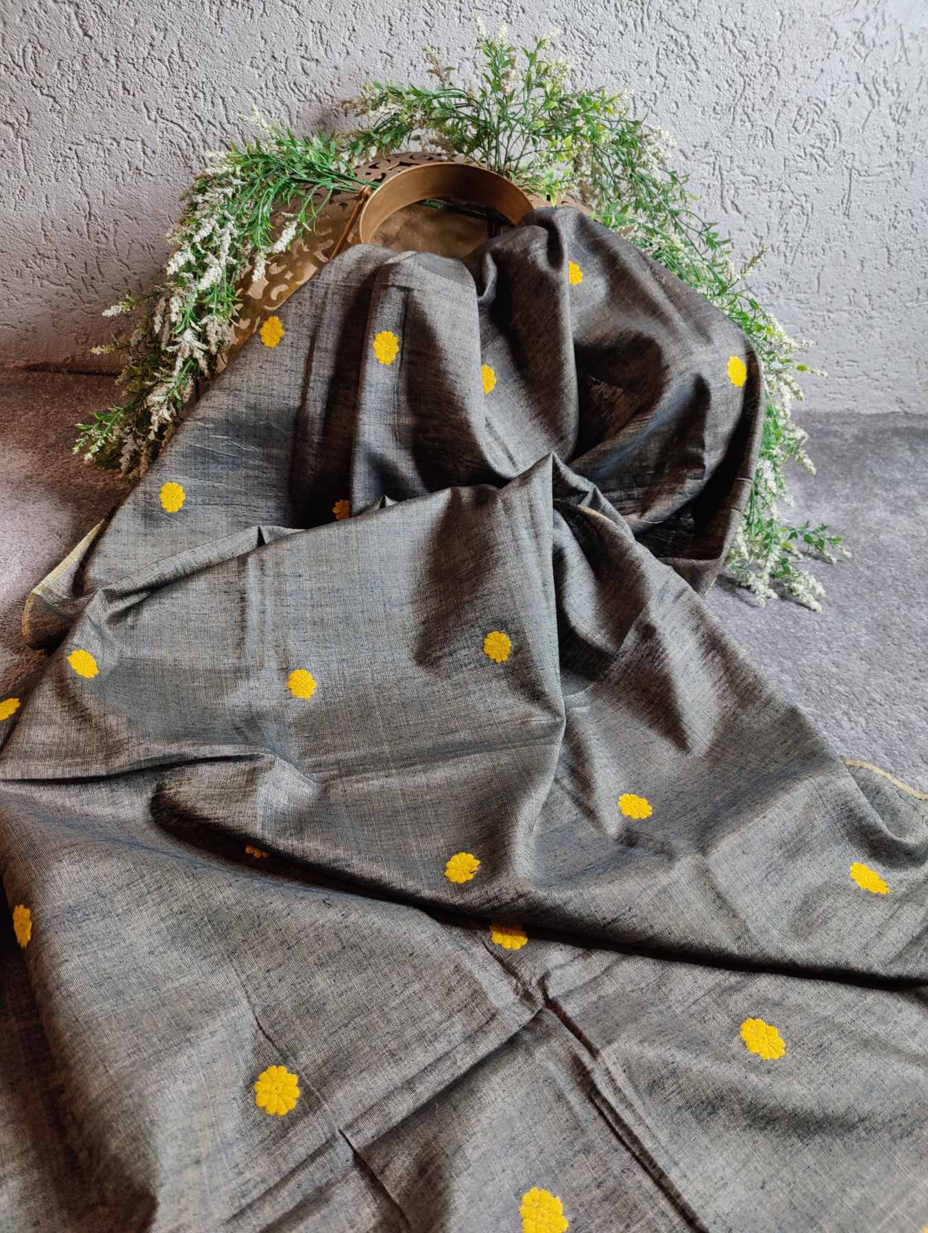 GREY ARI SILK PURE HANDLOOM ASSAMESE DUPATTA