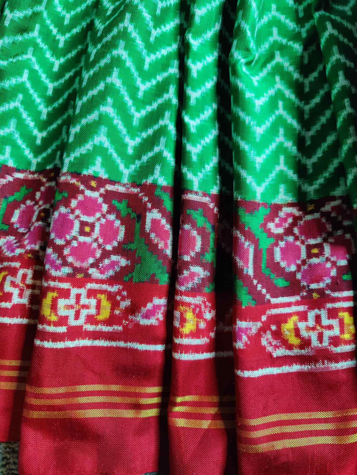 GREEN SILK PURE HANDLOOM DOUBLE IKKAT PATAN PATOLA SAREE