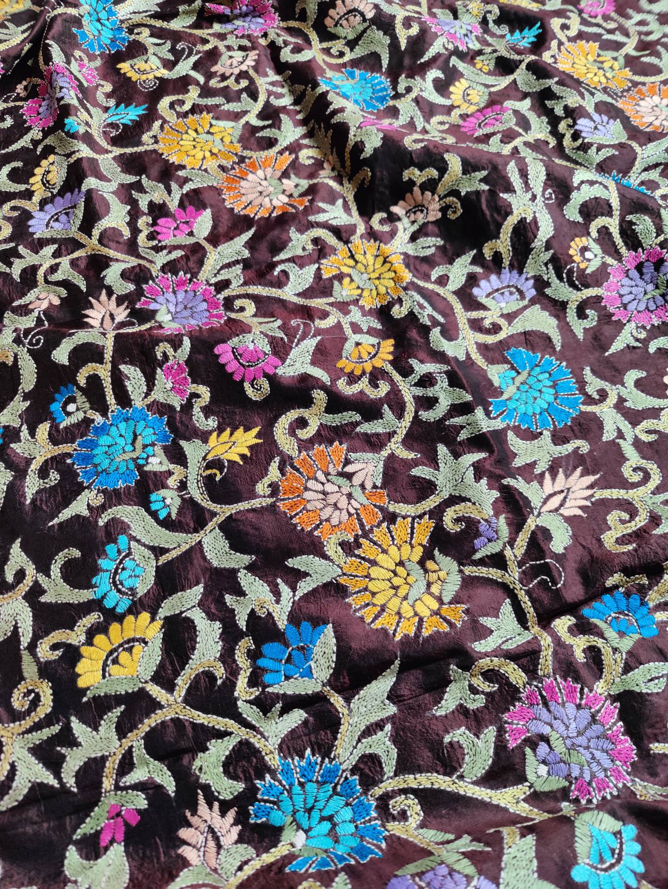 CHOCOLATE SILK PURE HANDLOOM KANTHA DUPATTA
