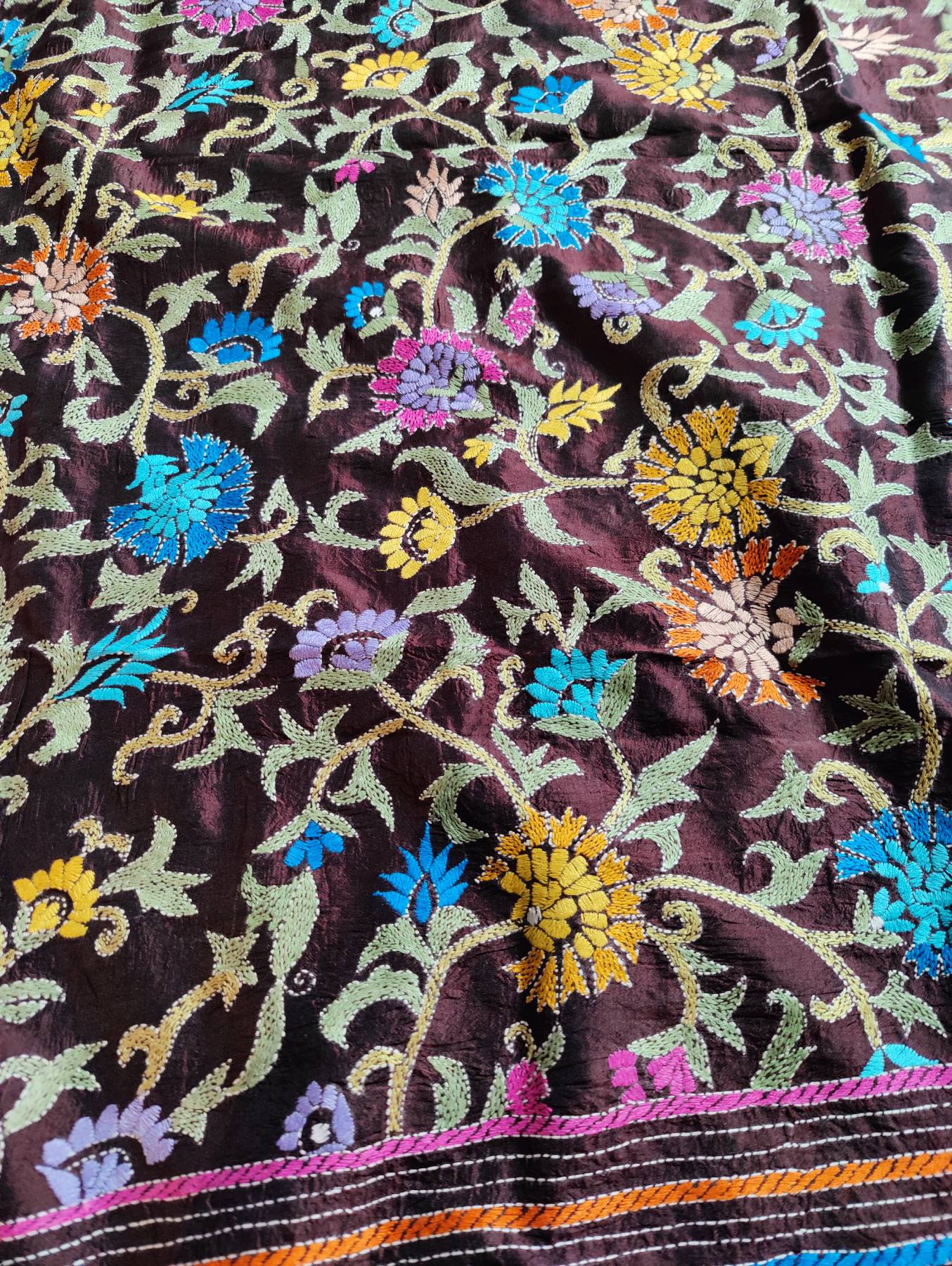CHOCOLATE SILK PURE HANDLOOM KANTHA DUPATTA