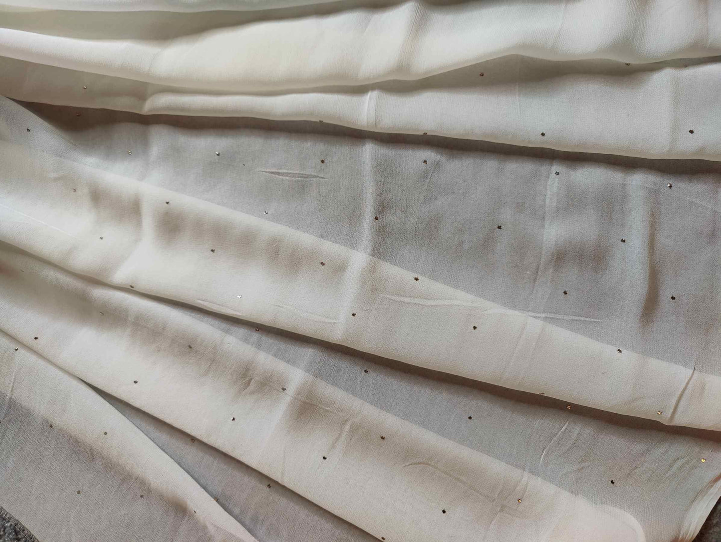 WHITE GEORGETTE PURE HANDLOOM EMBROIDERY SAREE