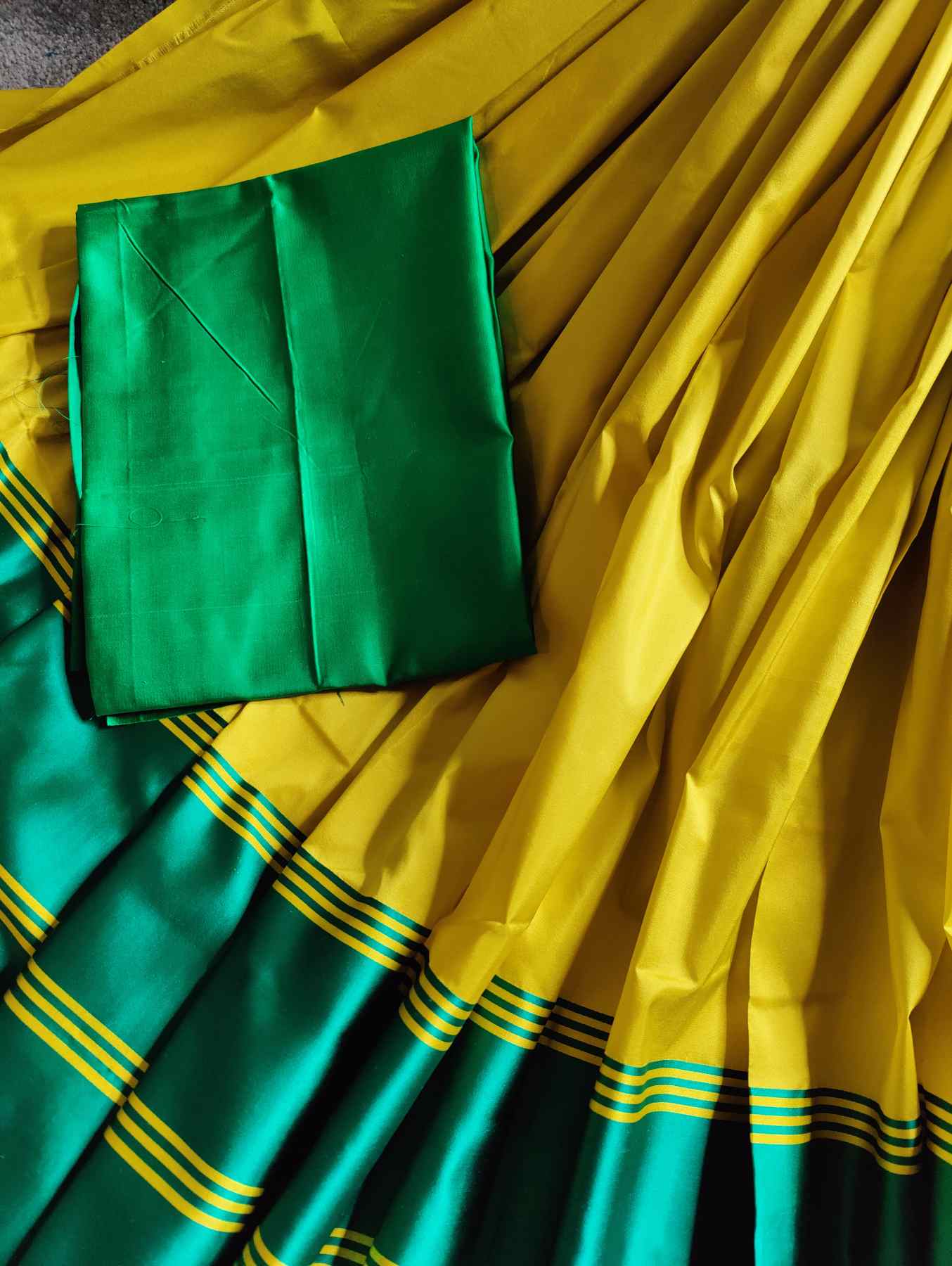 YELLOW MASHROO SILK PURE HANDLOOM BANARASI SAREE
