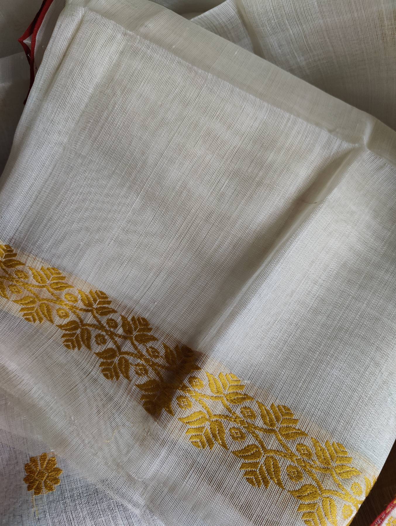 IVORY KESA PAT BY KESA PAT PURE HANDLOOM ASSAMESE SAREE