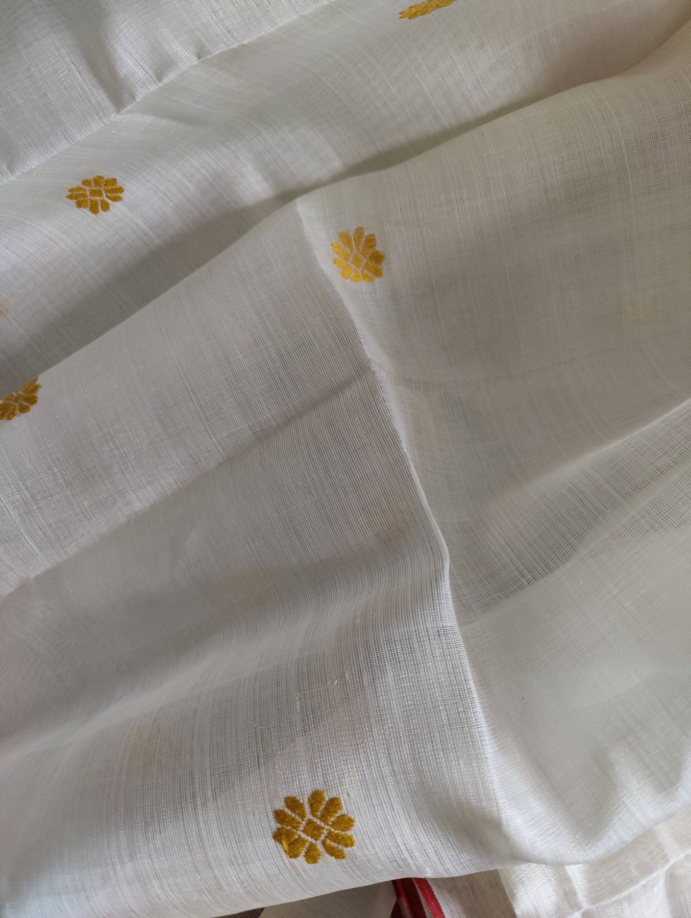 IVORY KESA PAT BY KESA PAT PURE HANDLOOM ASSAMESE SAREE