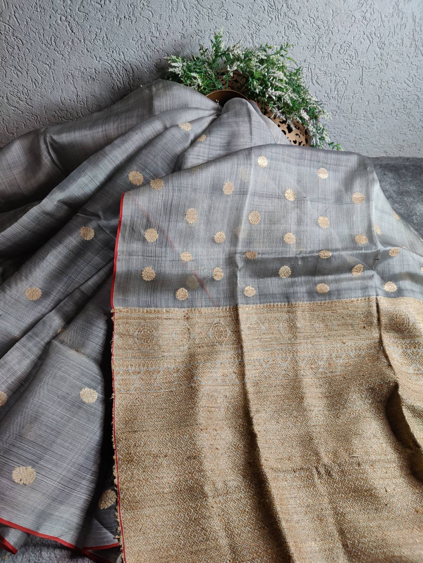 GREY KESA PAT BY KESA PAT PURE HANDLOOM ASSAMESE SAREE