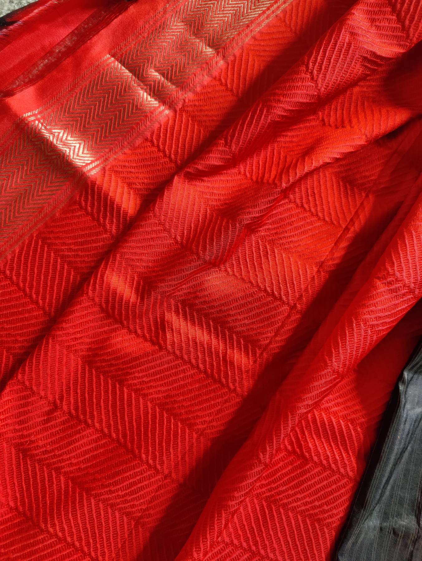 BLACK SILK PURE HANDLOOM BANARASI SAREE