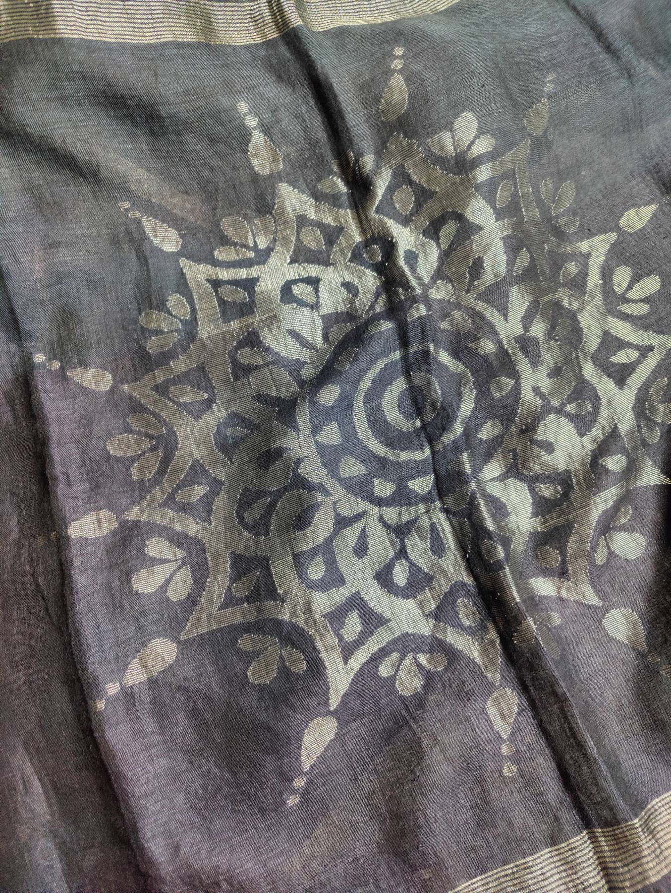 BLACK PURE HANDLOOM LINEN SAREE