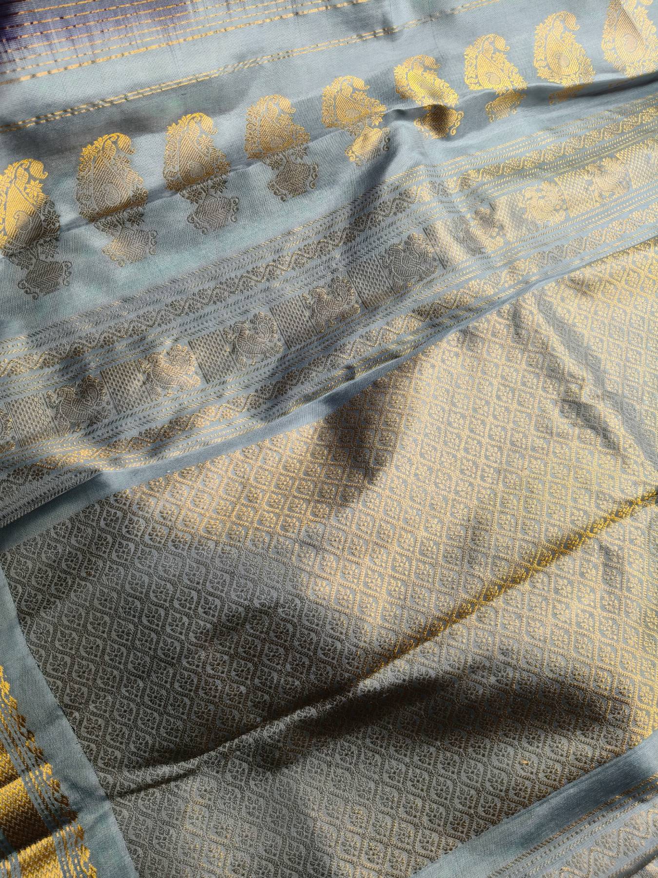 WINE SILK PURE HANDLOOM KANJIVARAM SAREE